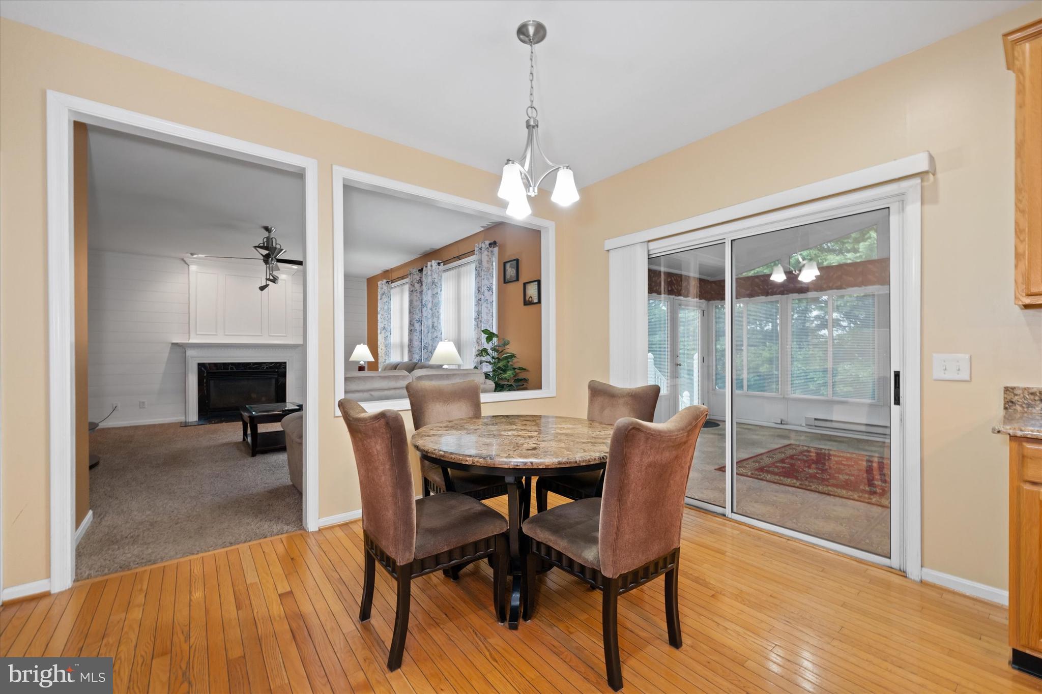 CRICKLEWOOD - Residential