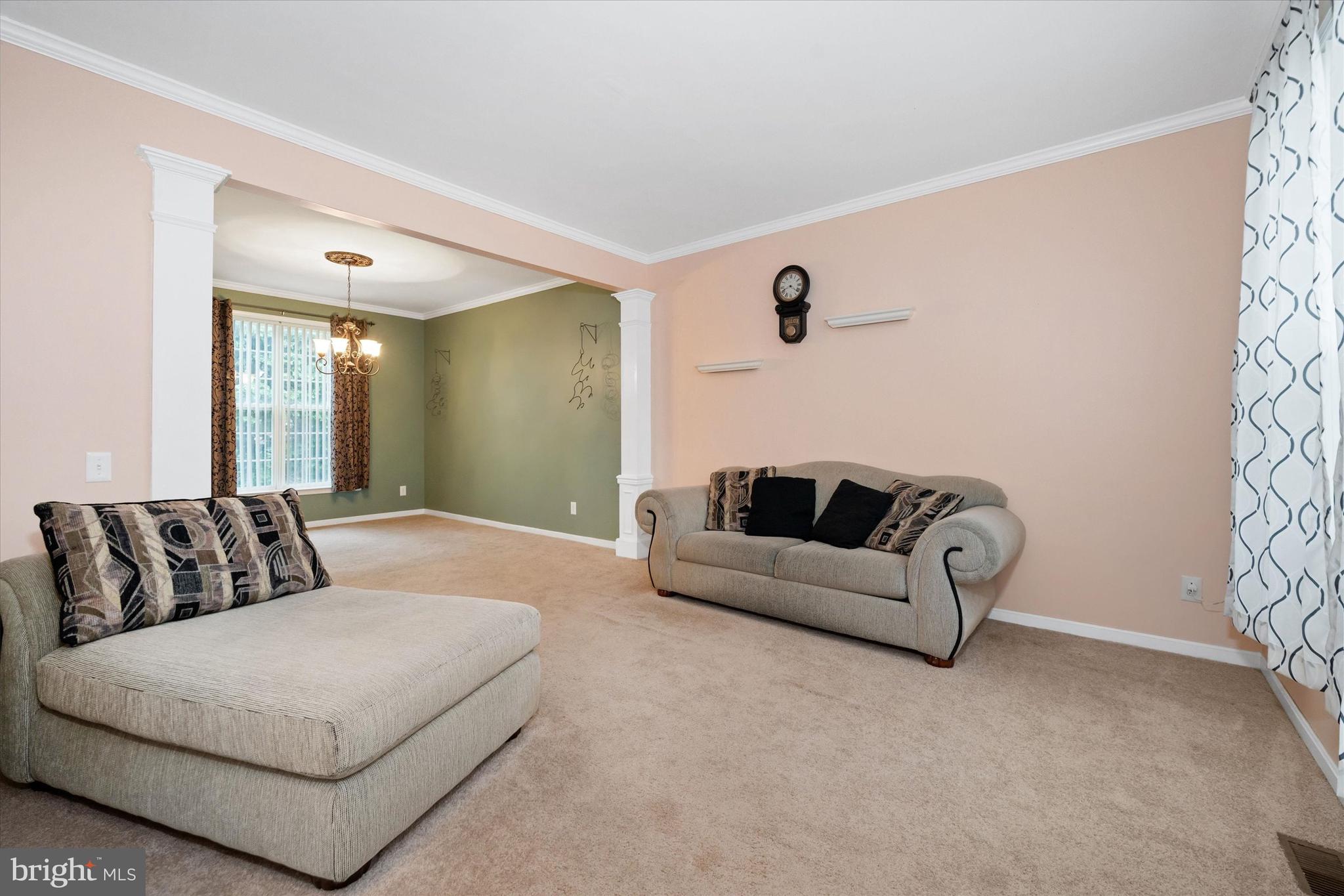 CRICKLEWOOD - Residential