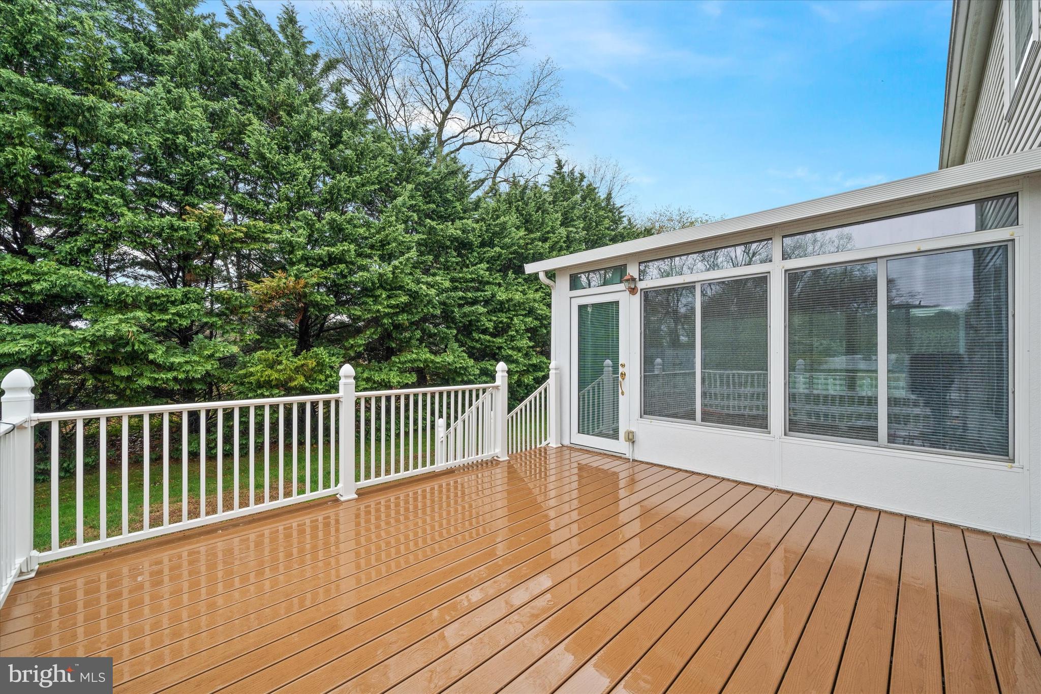 CRICKLEWOOD - Residential