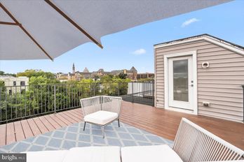 Townhouse at 3312 9TH NE