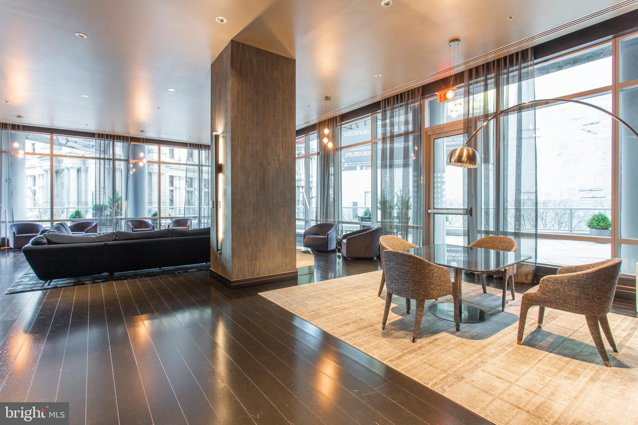 RITTENHOUSE SQUARE - Residential