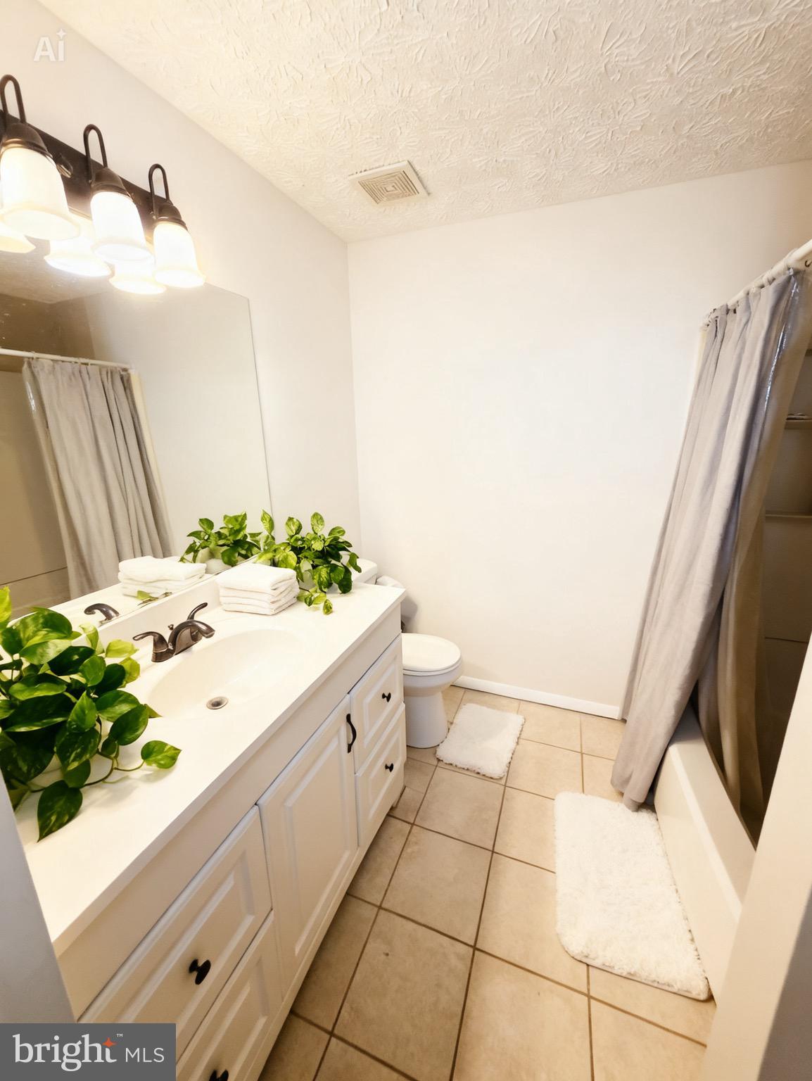 WILLOW HILLS - Residential