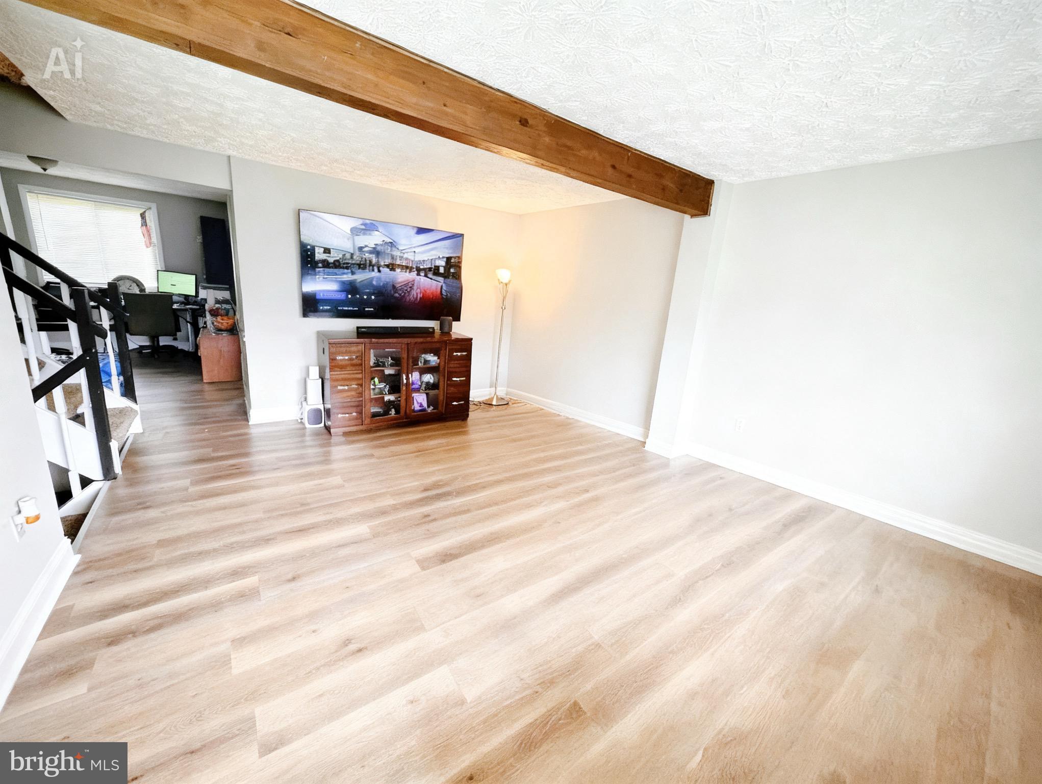 WILLOW HILLS - Residential