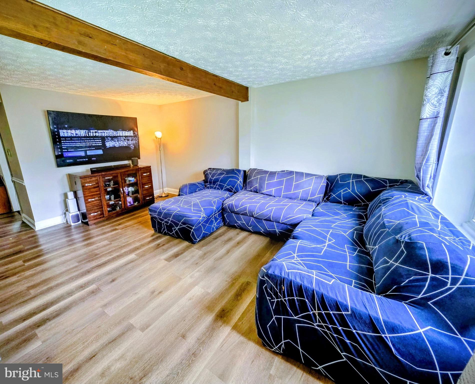 WILLOW HILLS - Residential