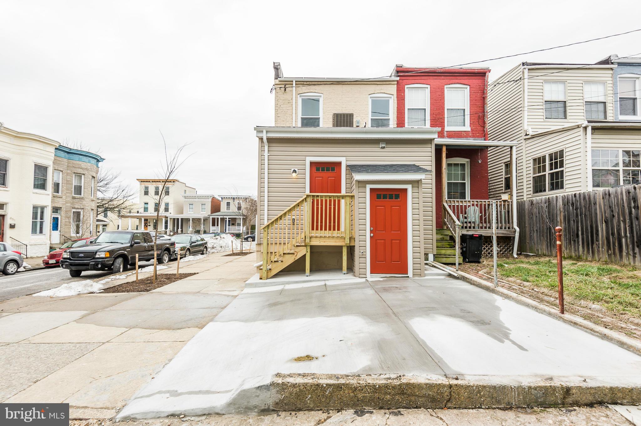 HAMPDEN HISTORIC DISTRICT - Residential