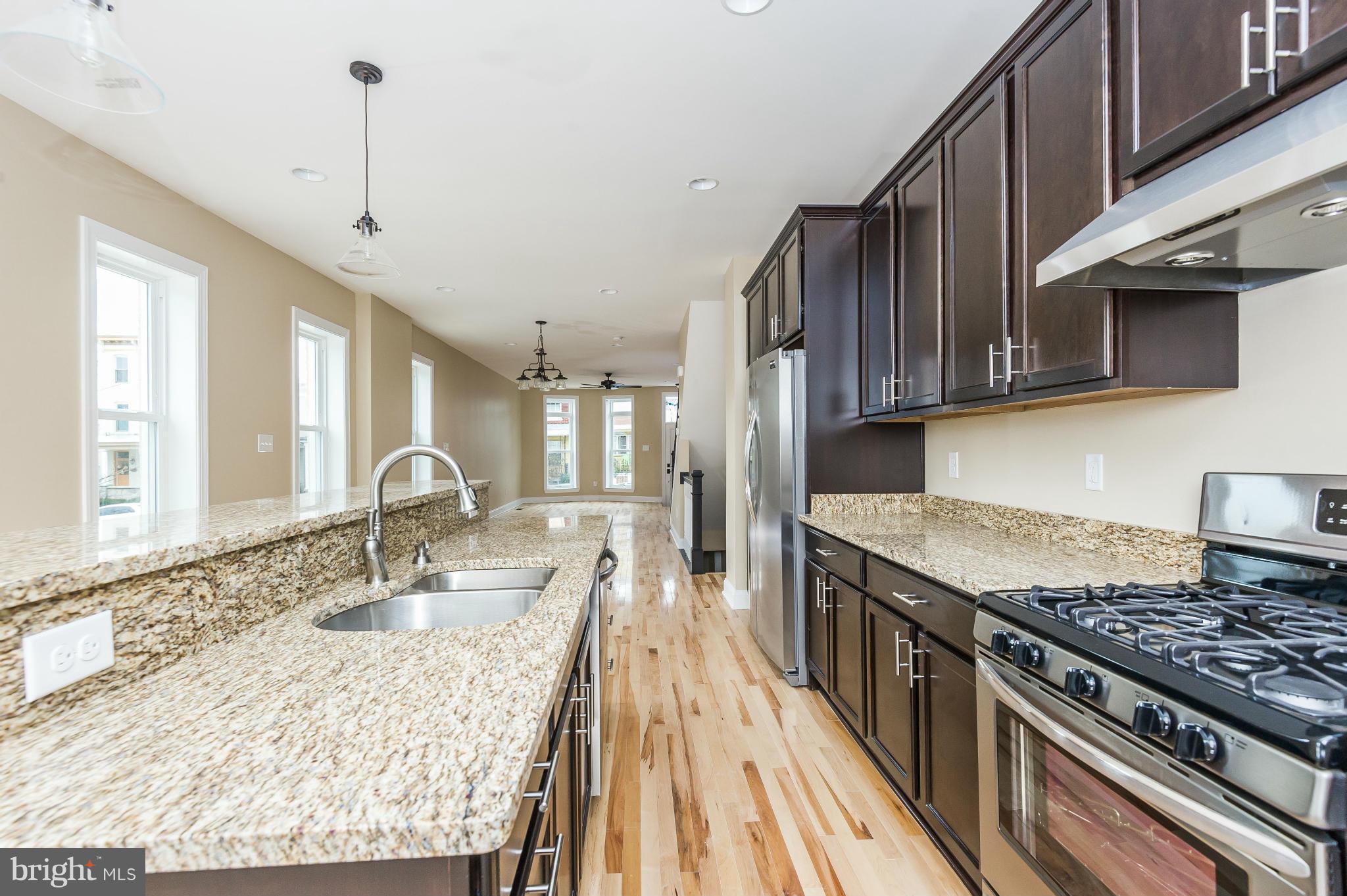 HAMPDEN HISTORIC DISTRICT - Residential