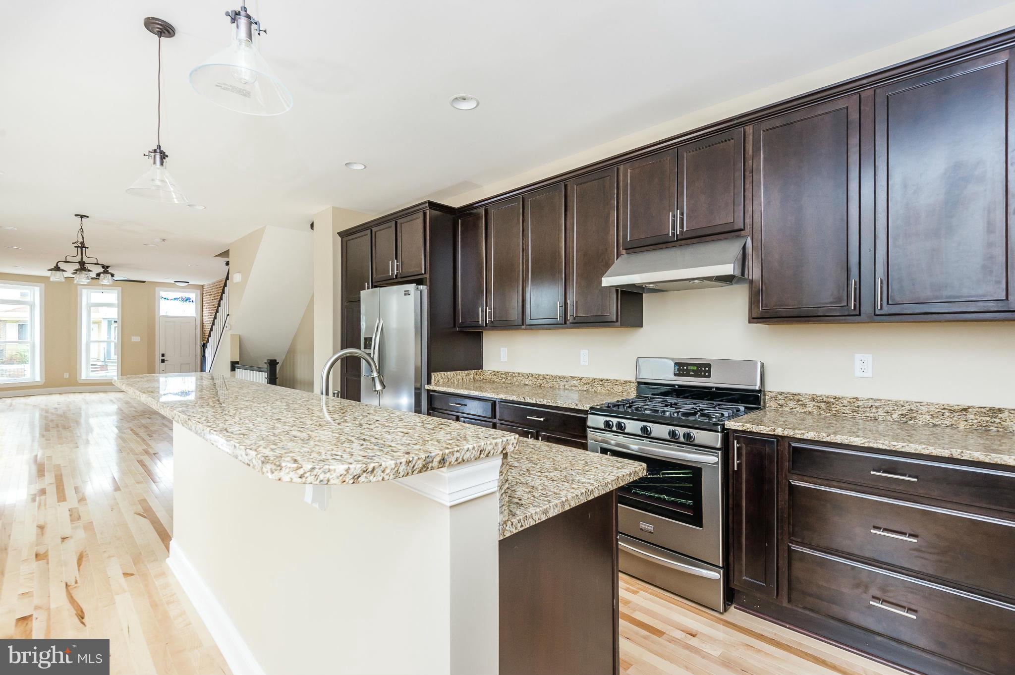 HAMPDEN HISTORIC DISTRICT - Residential