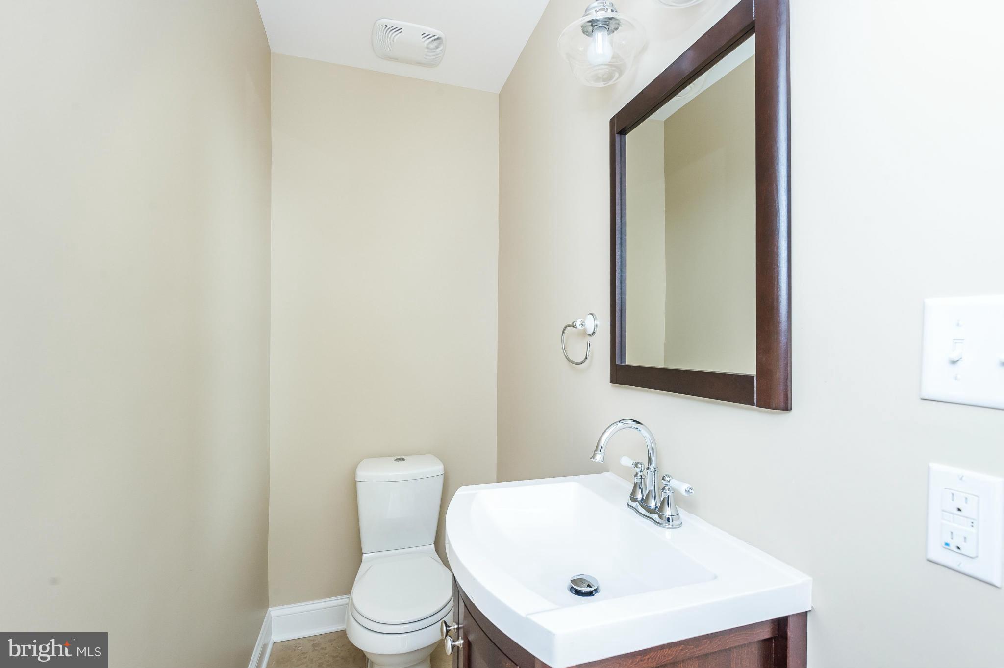 HAMPDEN HISTORIC DISTRICT - Residential