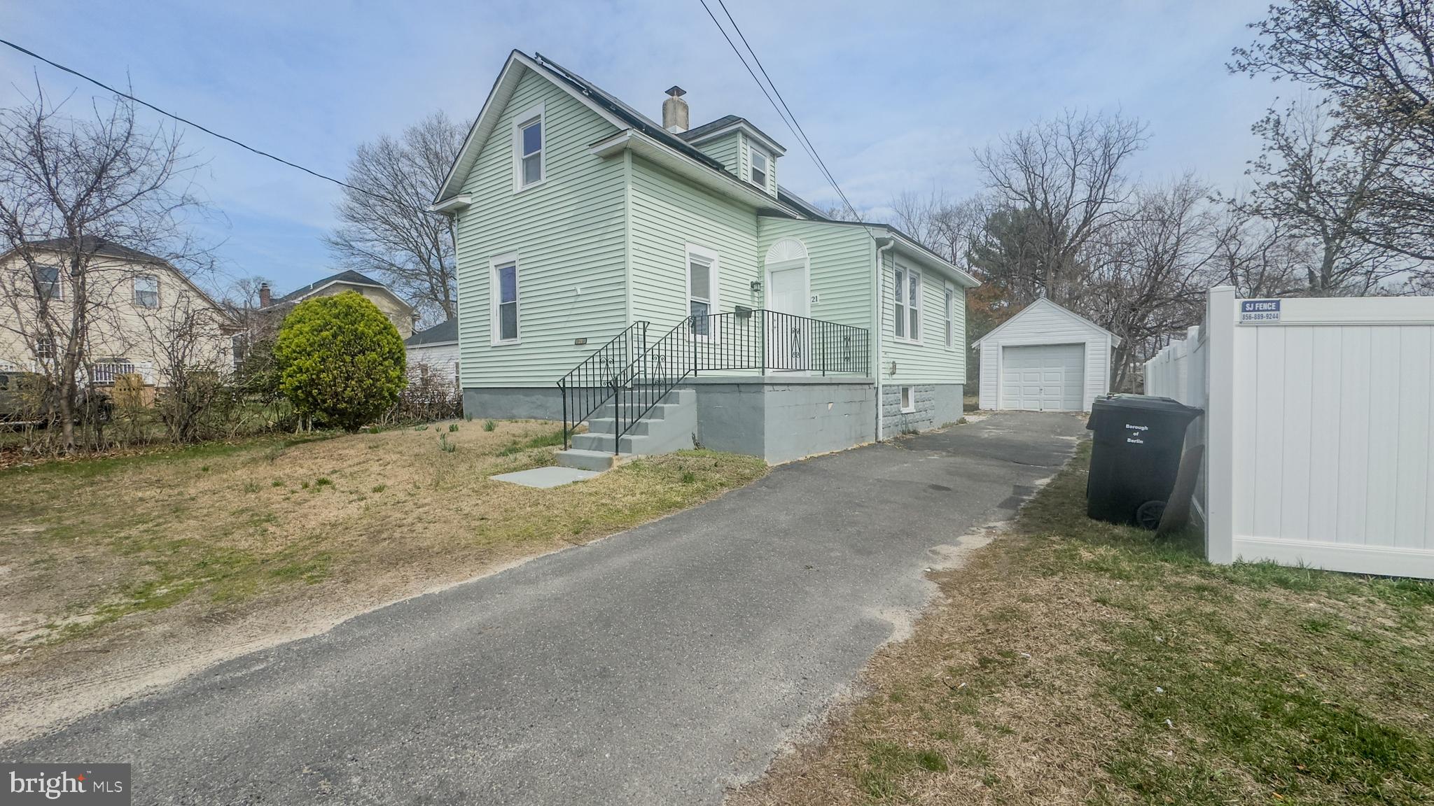 21 JACKSON ROAD