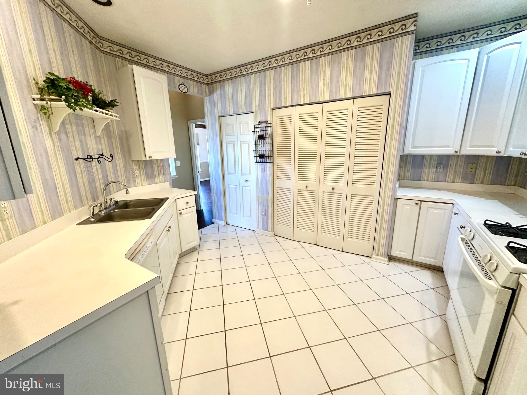 WHITE MARSH - Residential