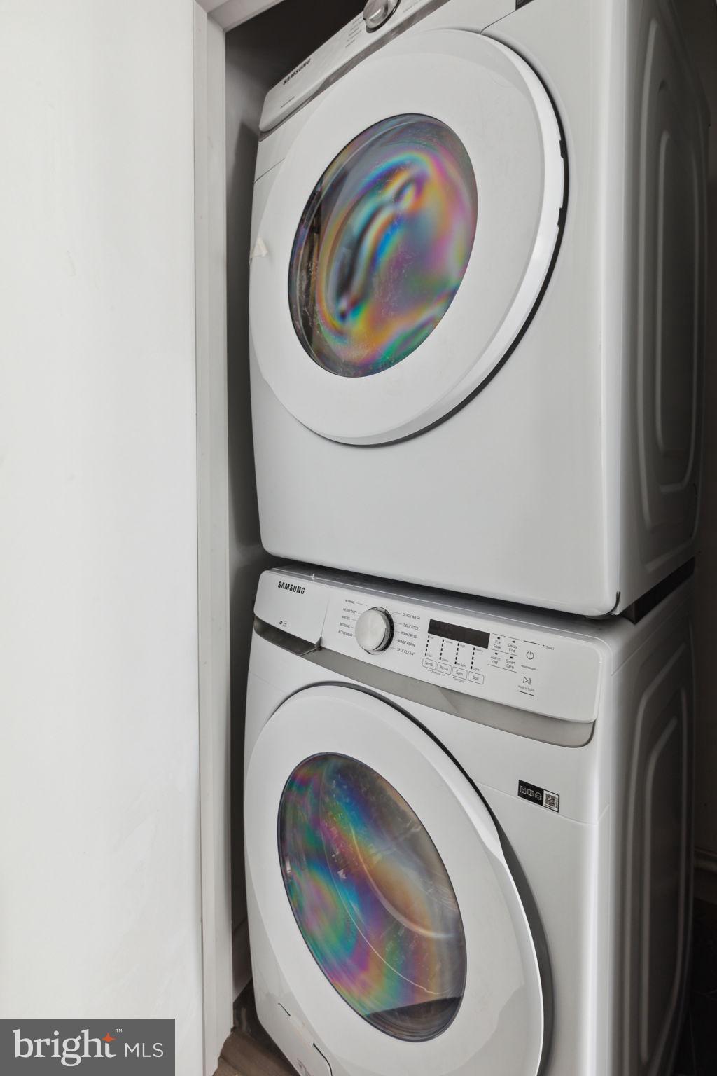 POINT BREEZE - Residential Lease