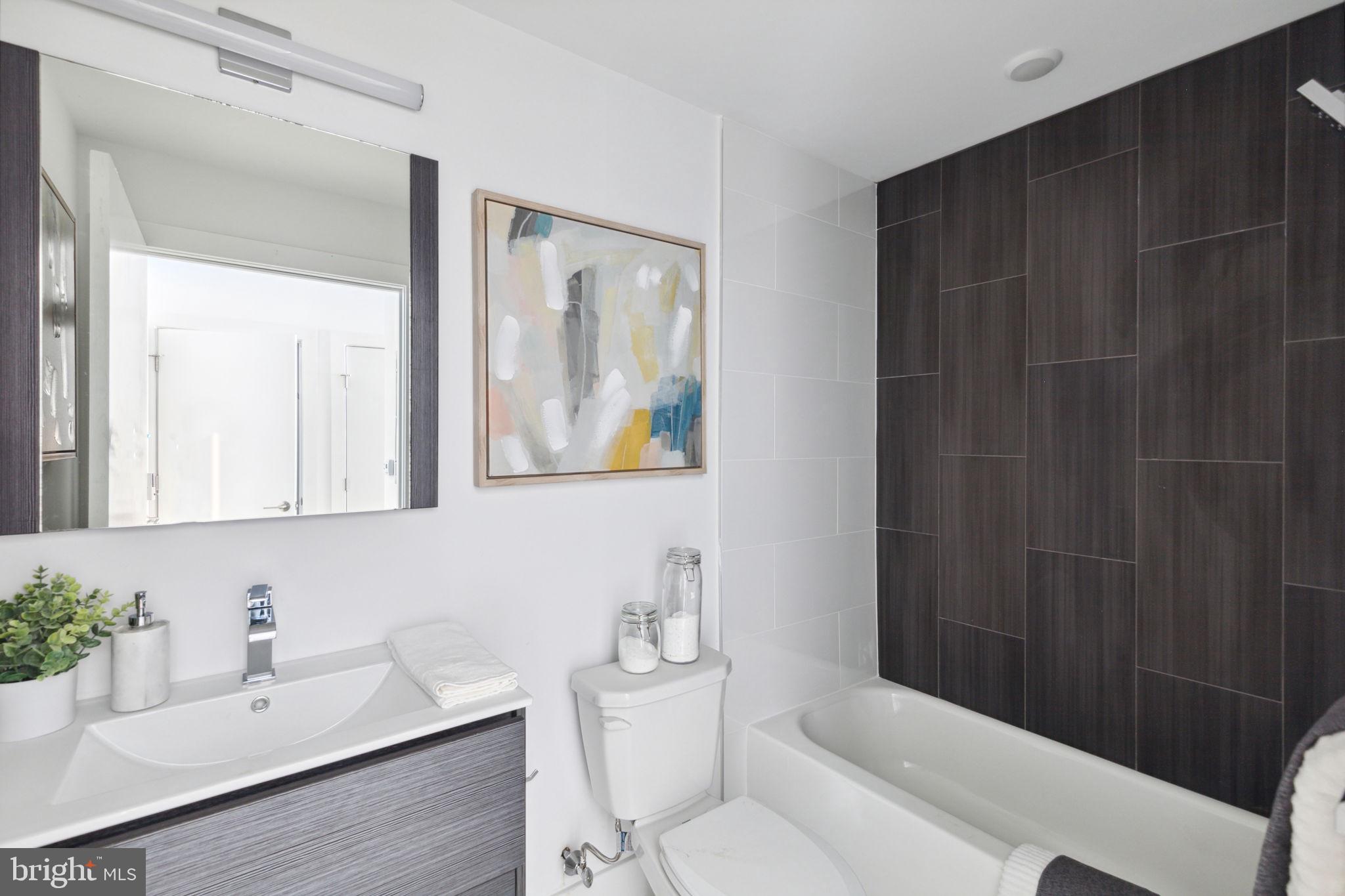 POINT BREEZE - Residential Lease