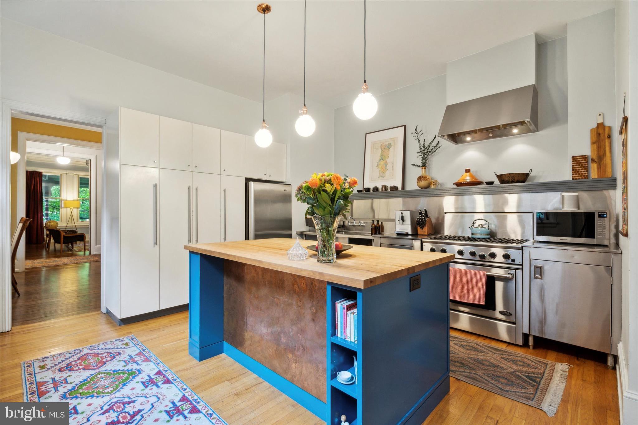 SPRUCE HILL - Residential