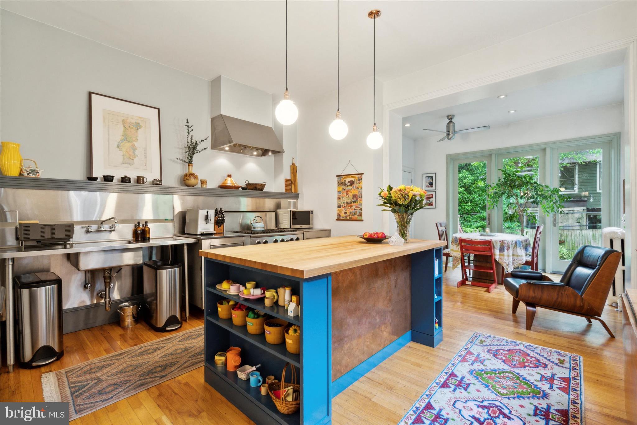 SPRUCE HILL - Residential