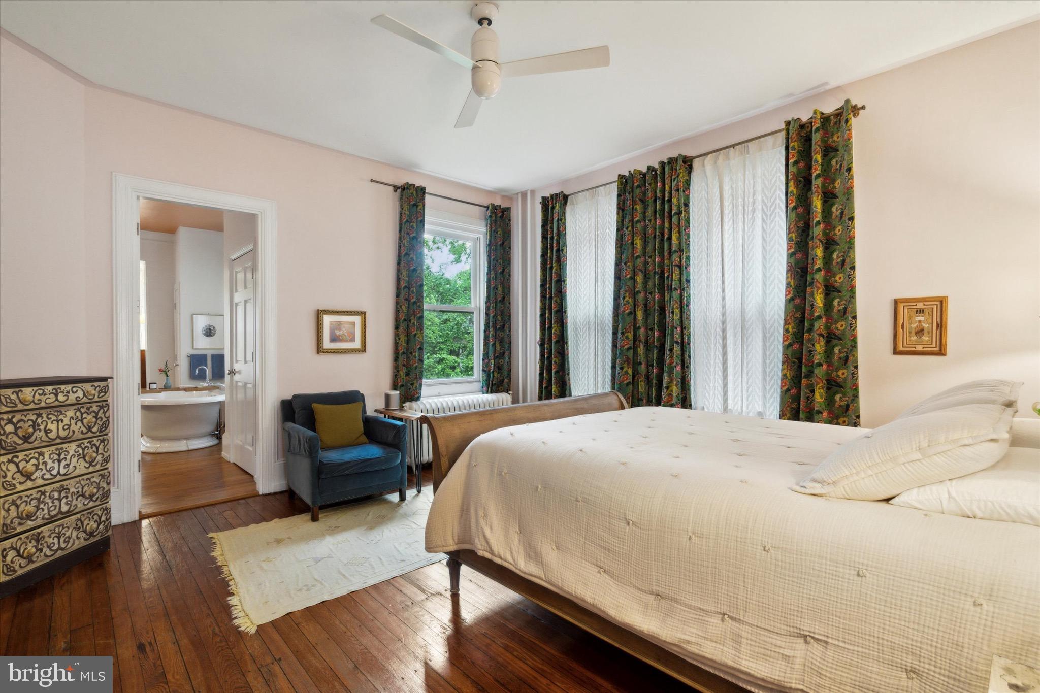 SPRUCE HILL - Residential