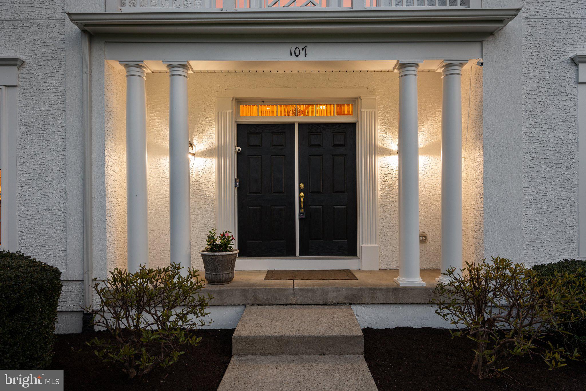 SYMPHONY AT SOLEBURY - Residential