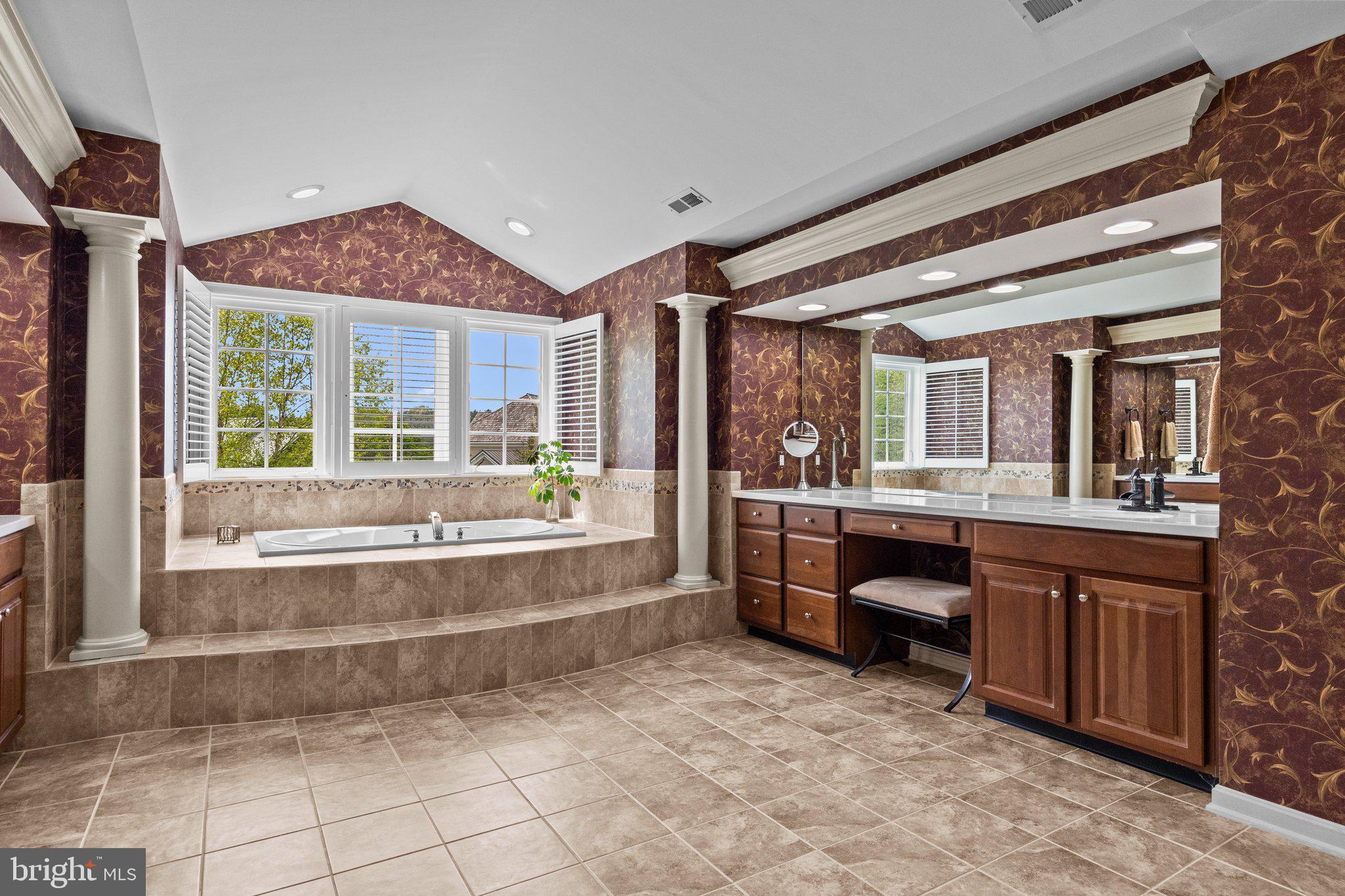 SYMPHONY AT SOLEBURY - Residential