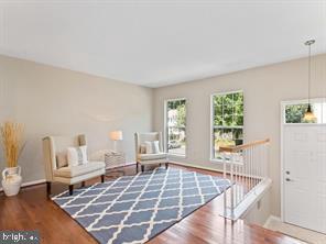 VALLEY STREAM ESTATES - Residential