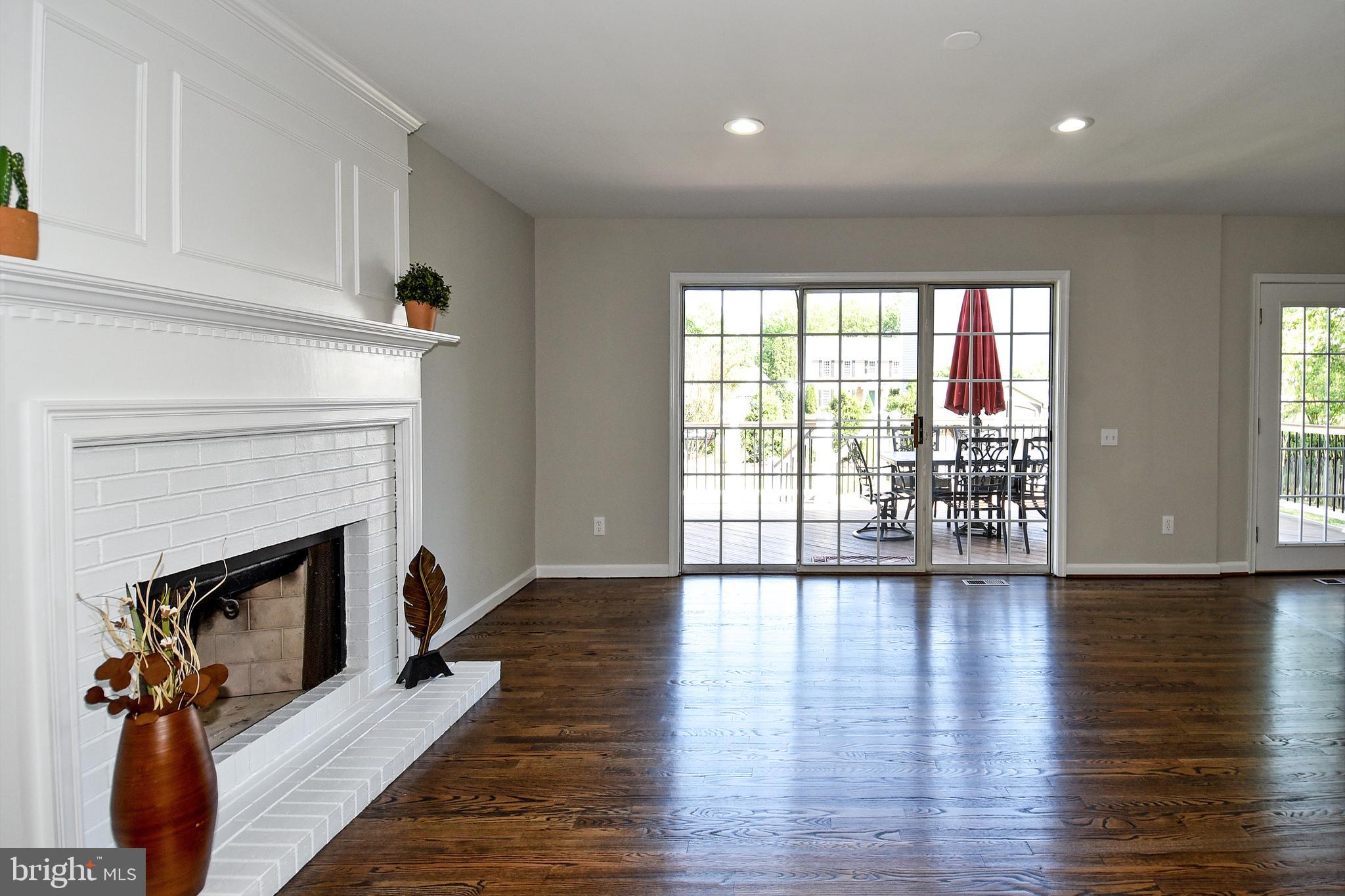 TWIN OAKS FARM - Residential