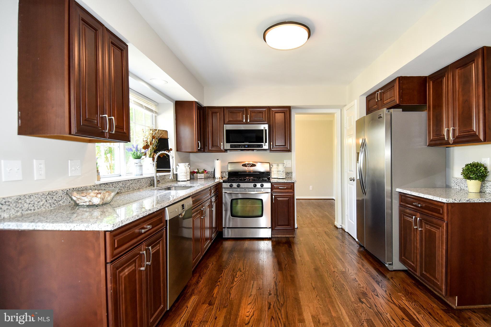 TWIN OAKS FARM - Residential