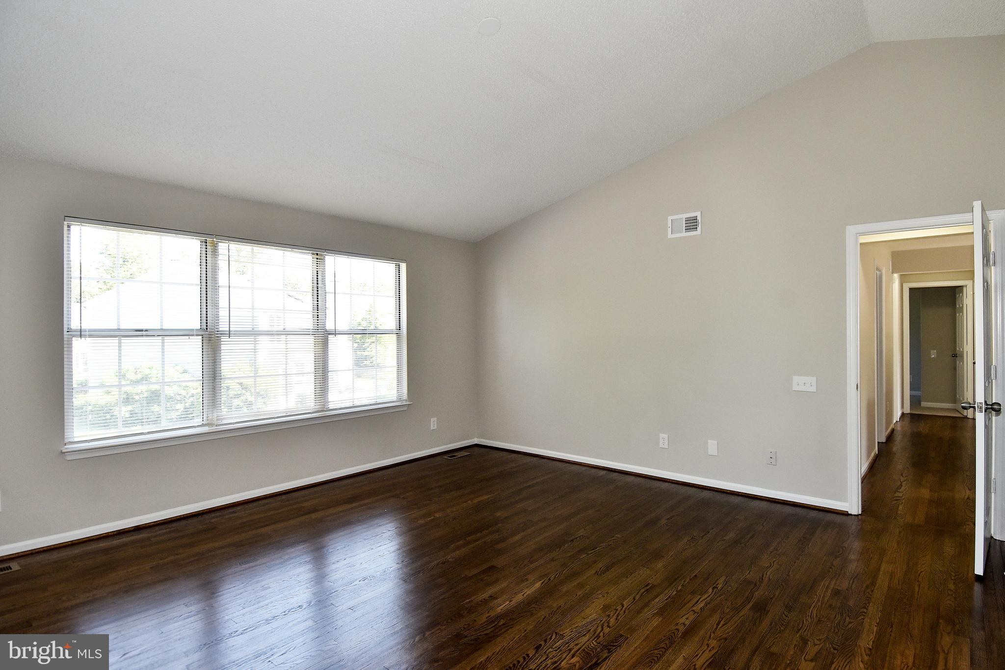 TWIN OAKS FARM - Residential