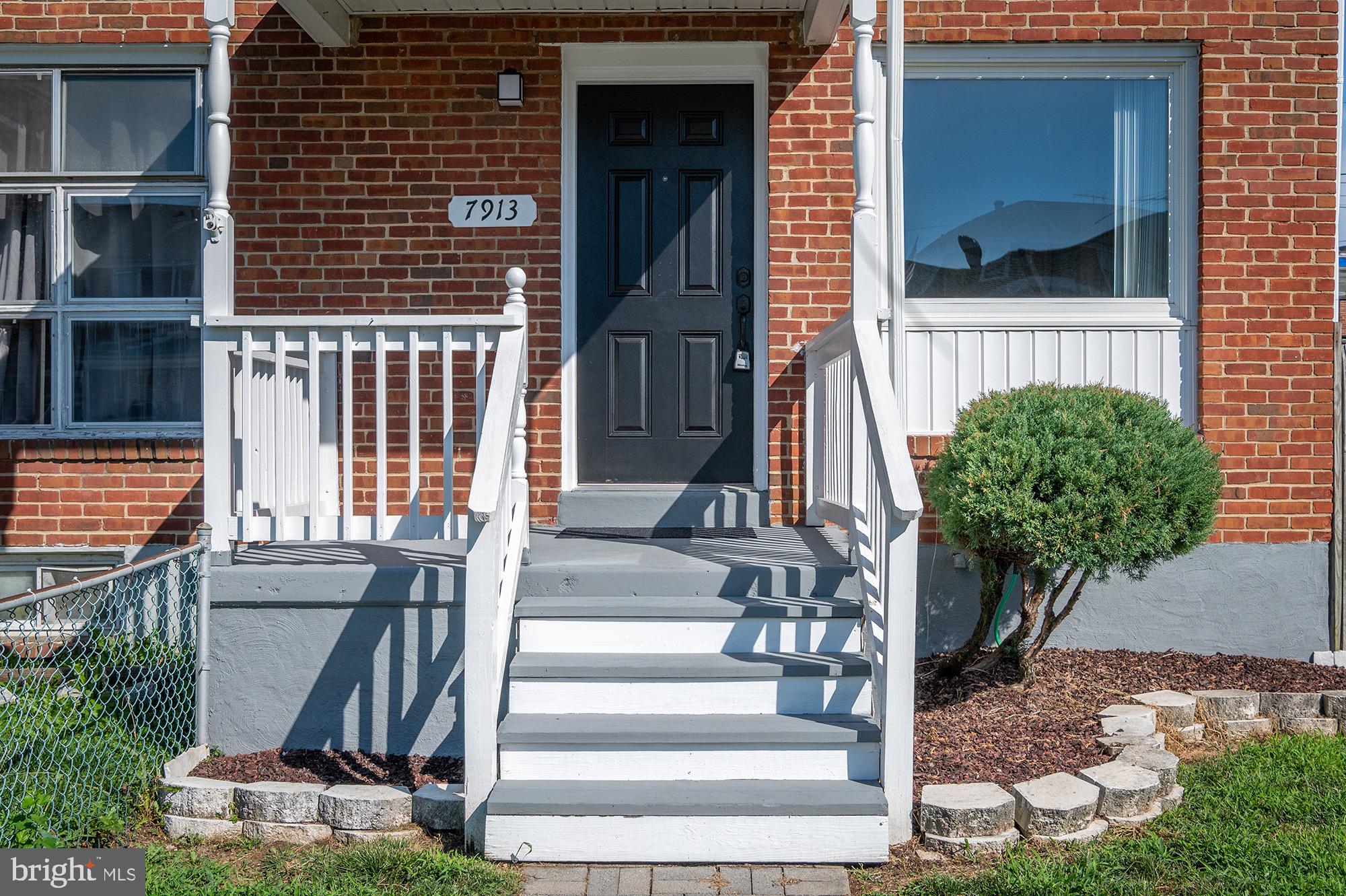 NORTH POINT VILLAGE - Residential