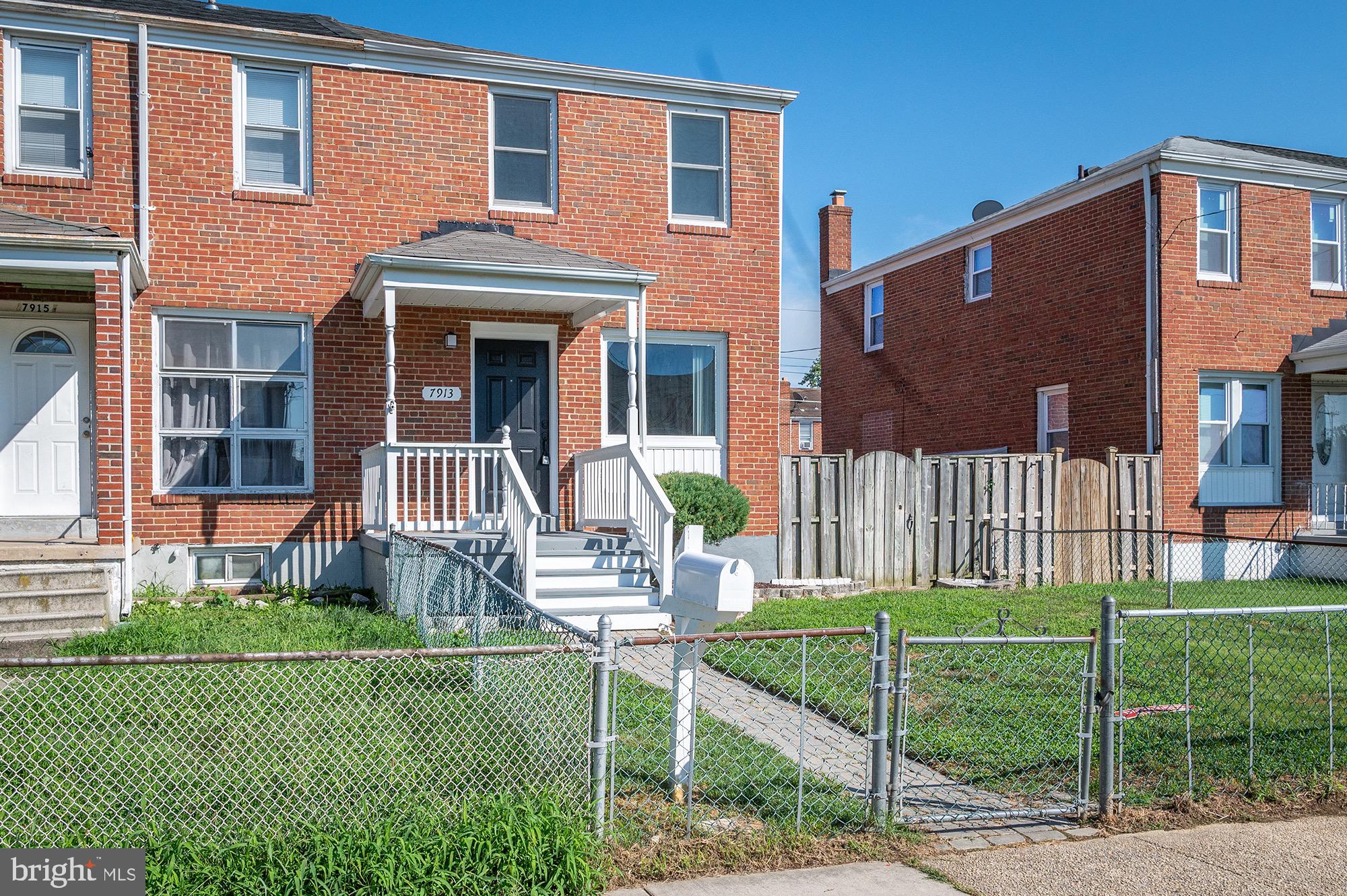 NORTH POINT VILLAGE - Residential