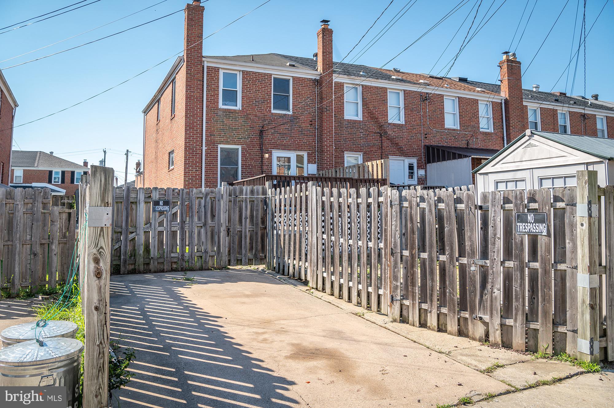 NORTH POINT VILLAGE - Residential