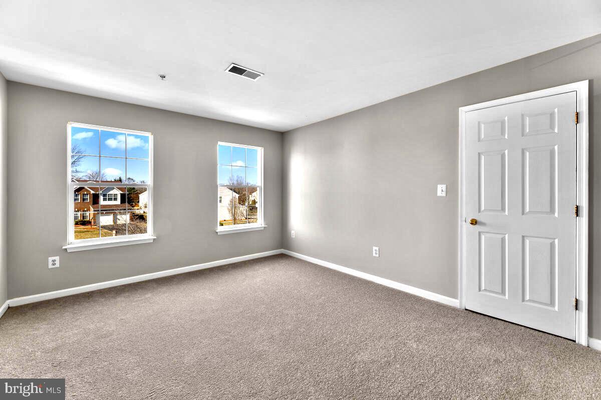 PRESIDENTIAL HEIGHTS - Residential