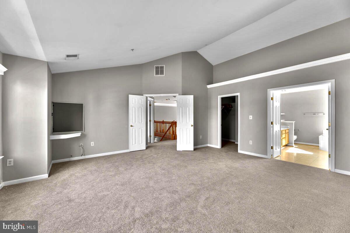 PRESIDENTIAL HEIGHTS - Residential