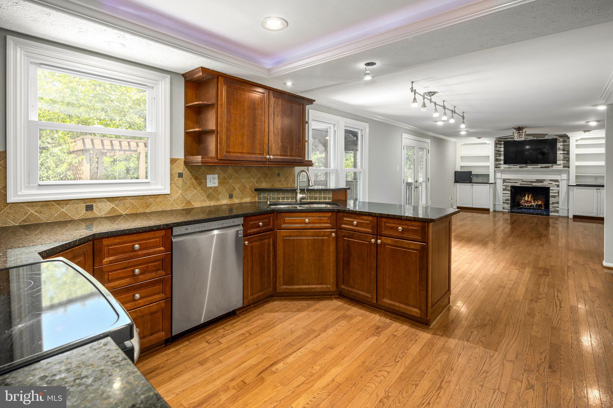 MONTEREY ESTATES - Residential