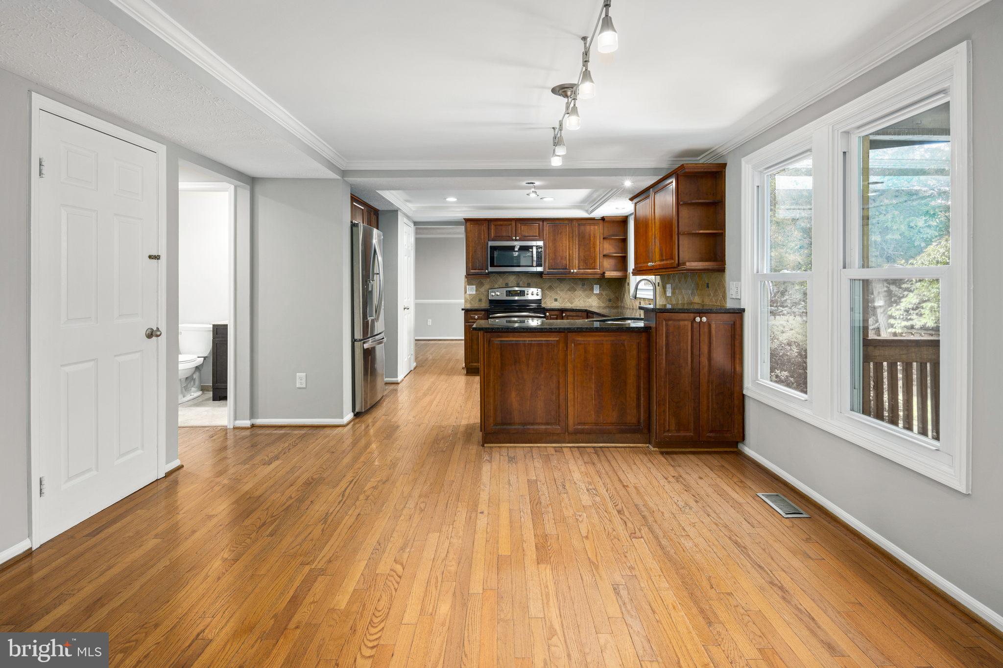 MONTEREY ESTATES - Residential