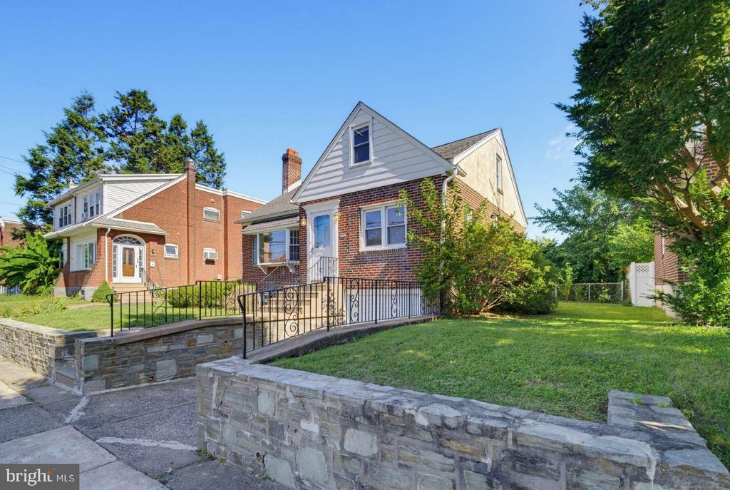 Photo of 1141 Faunce Street, PHILADELPHIA, PA 19111 (MLS # PAPH2672196)