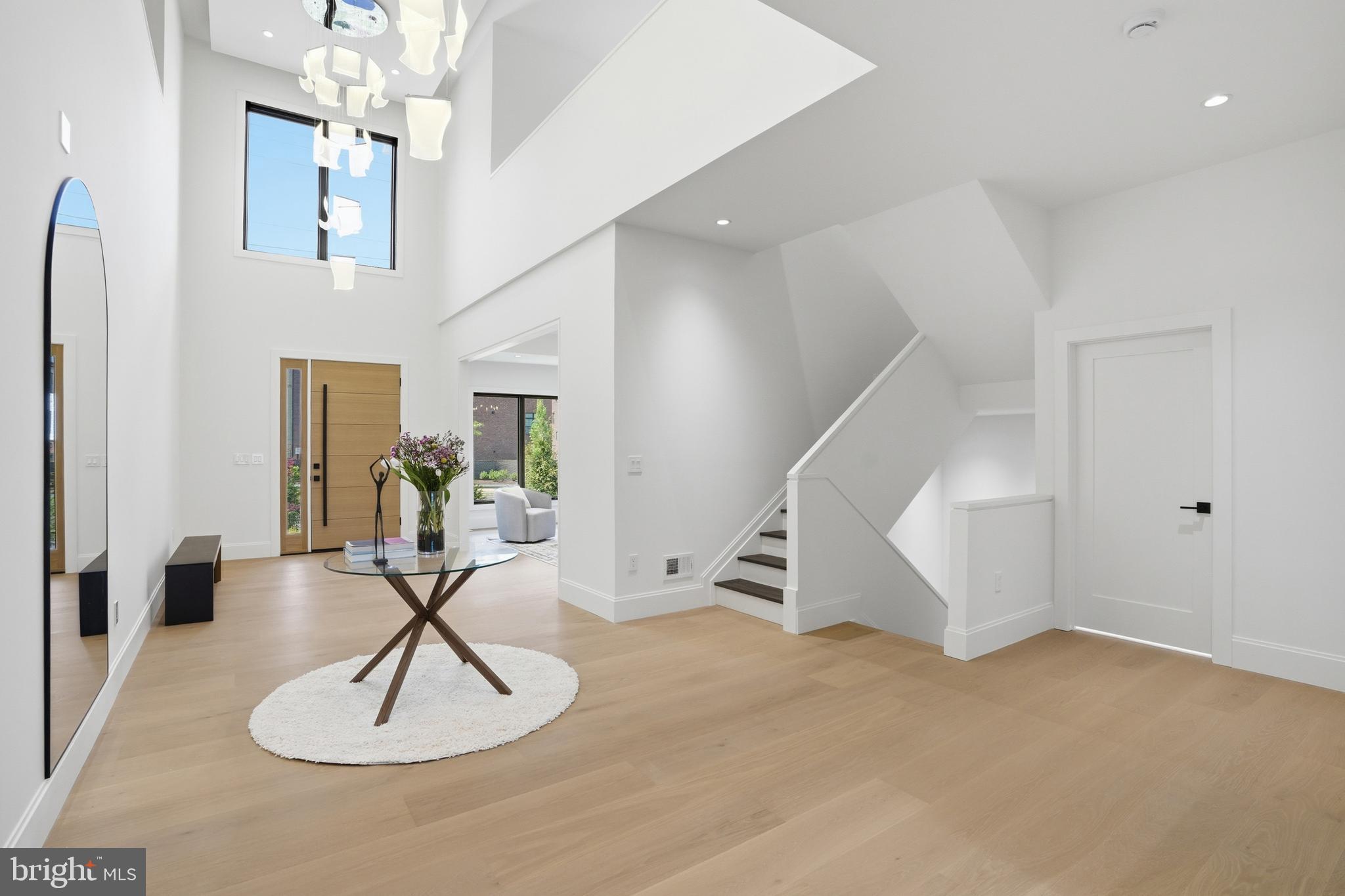 PIMMIT HILLS - Residential
