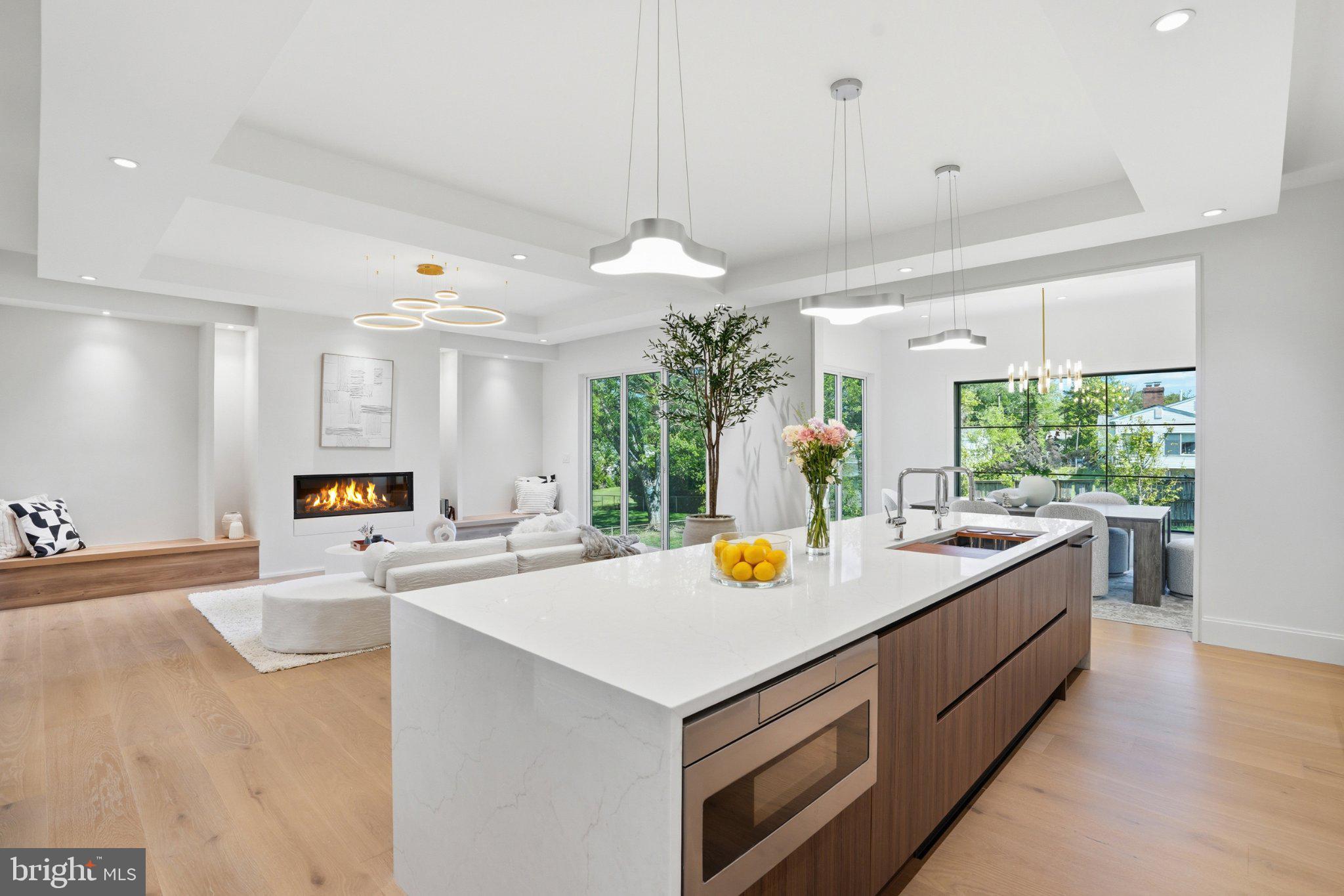 PIMMIT HILLS - Residential