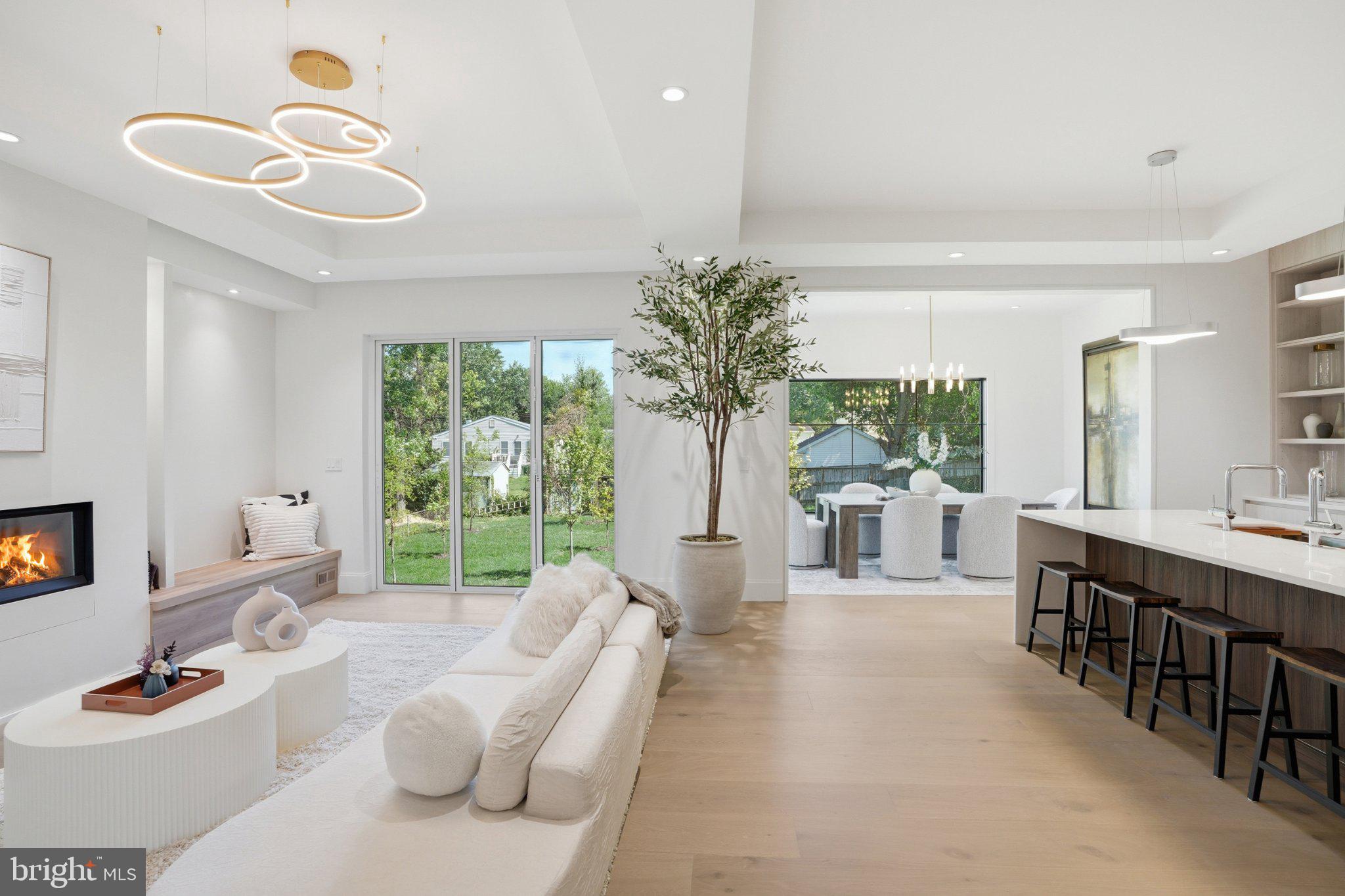 PIMMIT HILLS - Residential