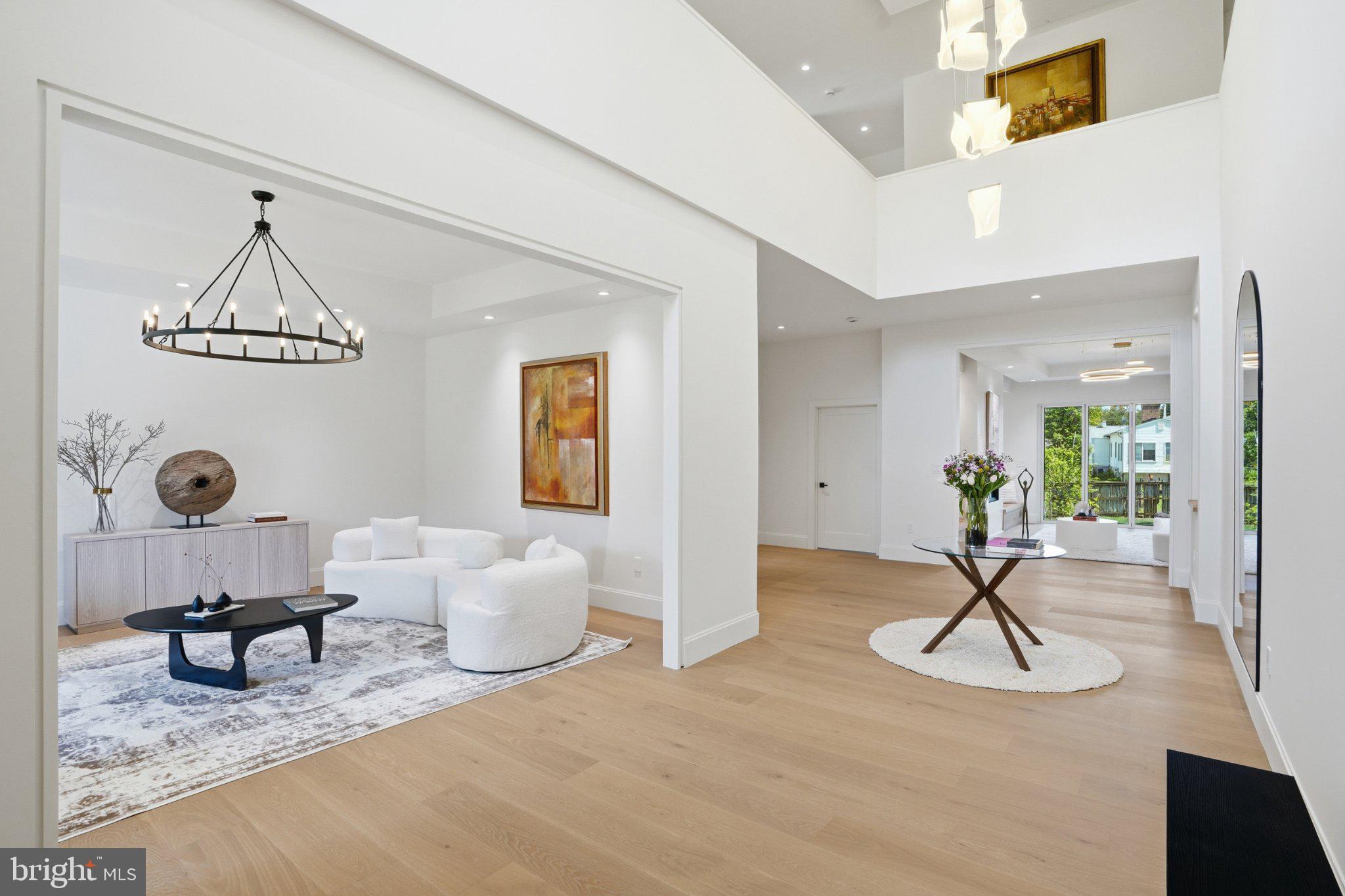 PIMMIT HILLS - Residential