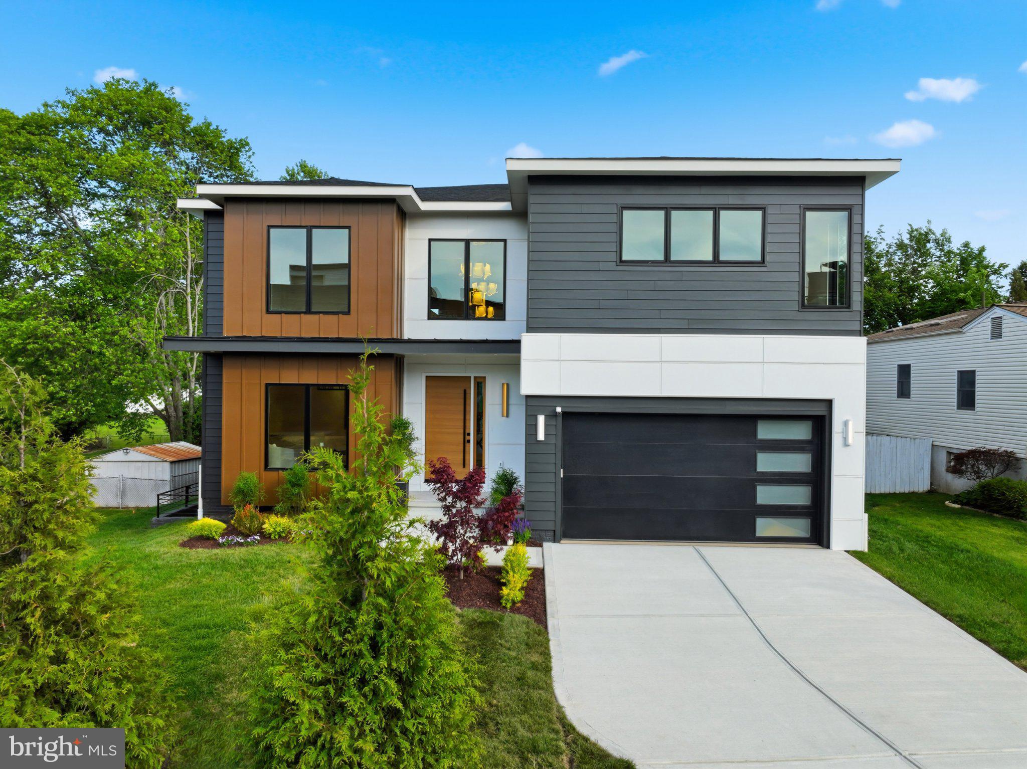 PIMMIT HILLS - Residential