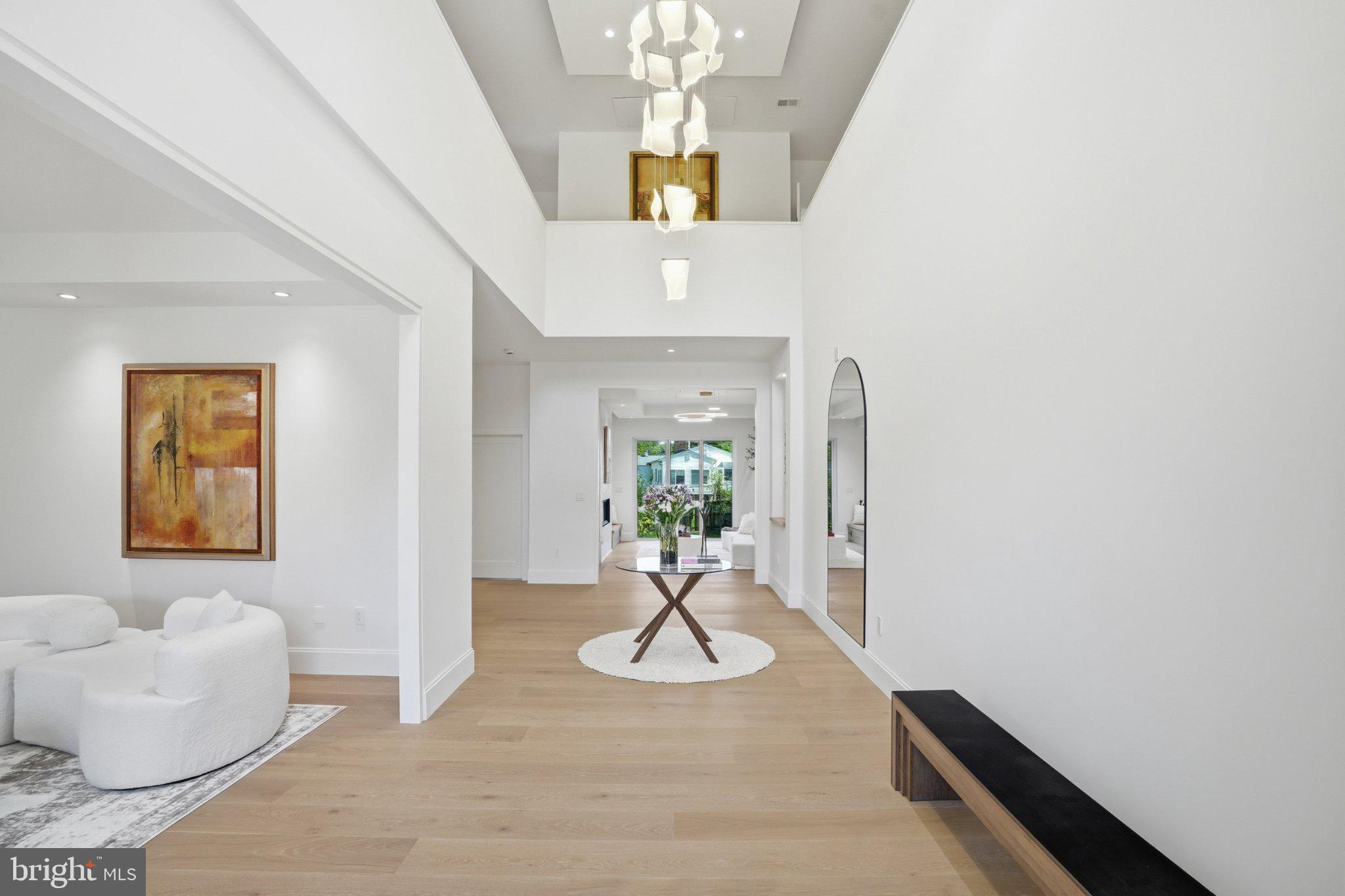 PIMMIT HILLS - Residential