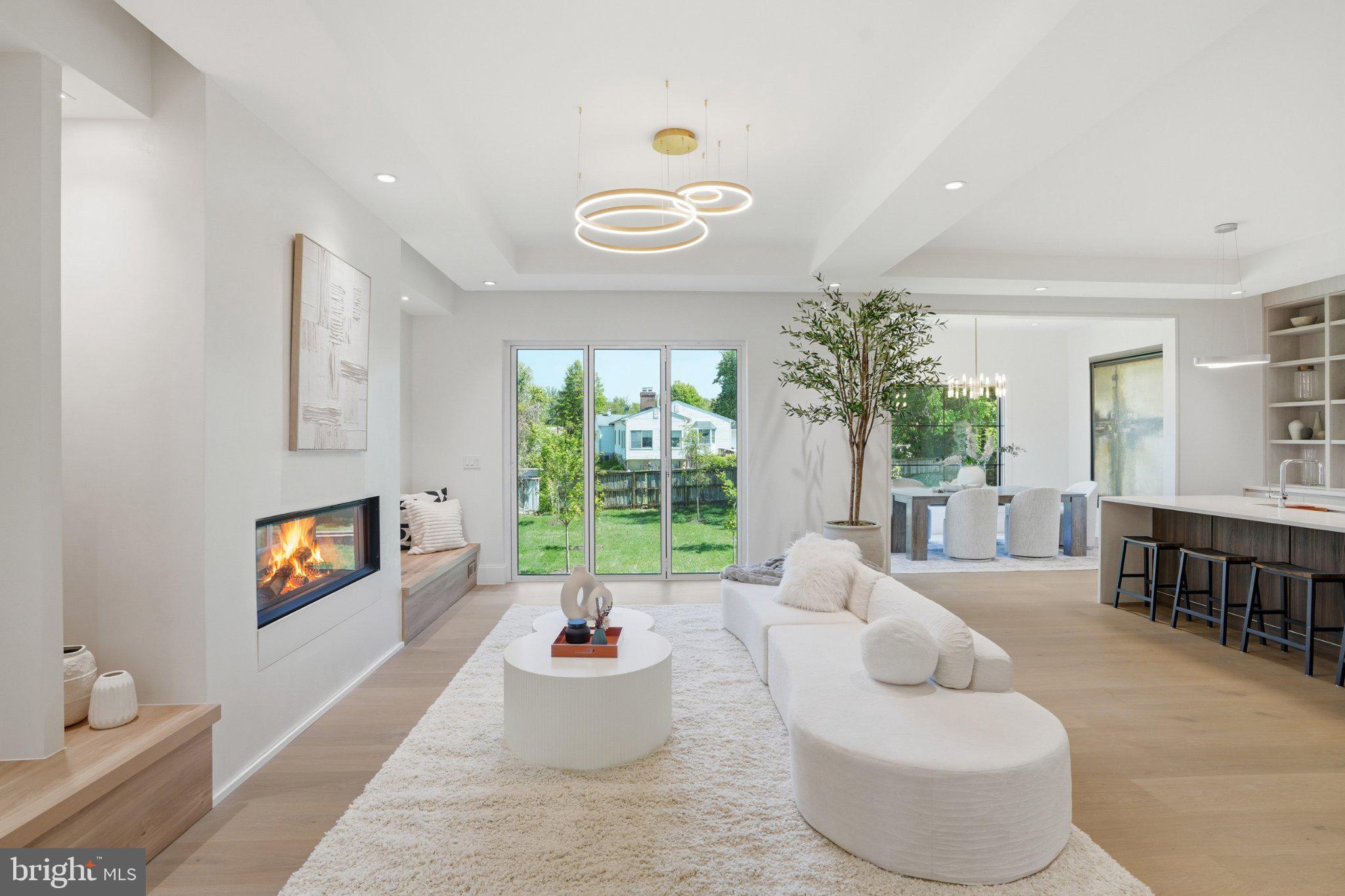 PIMMIT HILLS - Residential