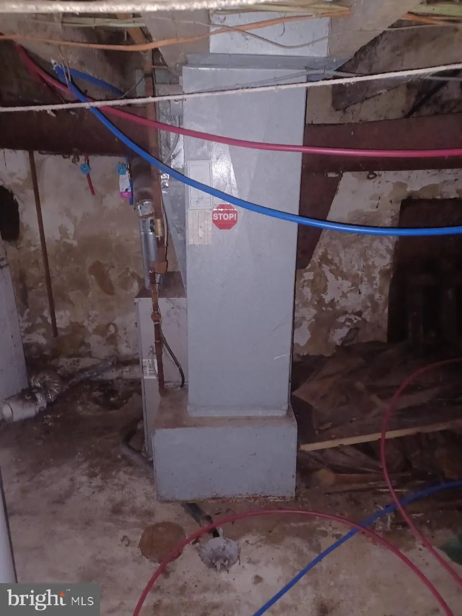 Philadelphia, Pennsylvania 19132, United States, 2 Bedrooms Bedrooms, ,1 BathroomBathrooms,Residential,Contingent,43302