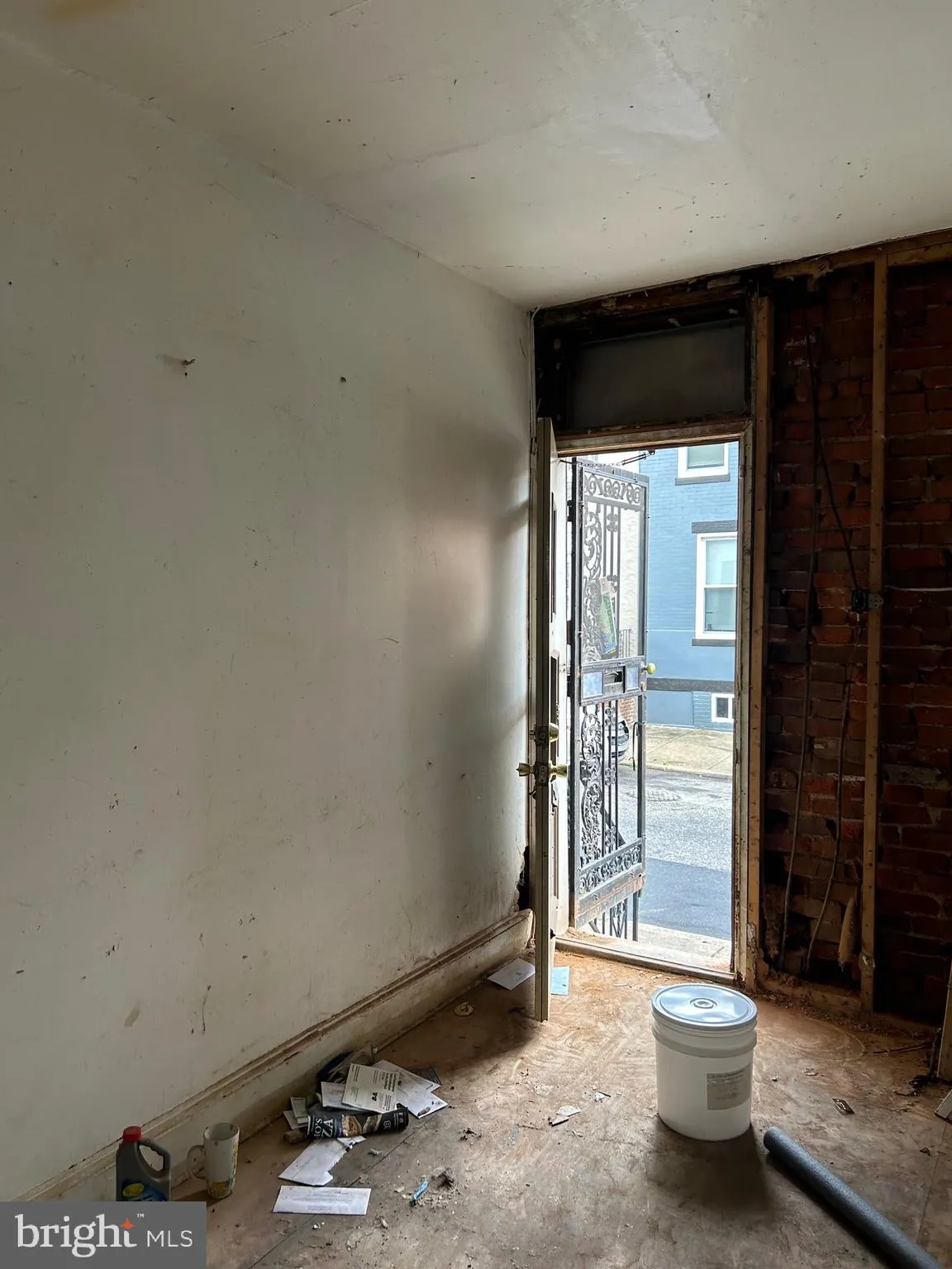 Philadelphia, Pennsylvania 19132, United States, 2 Bedrooms Bedrooms, ,1 BathroomBathrooms,Residential,Contingent,43302