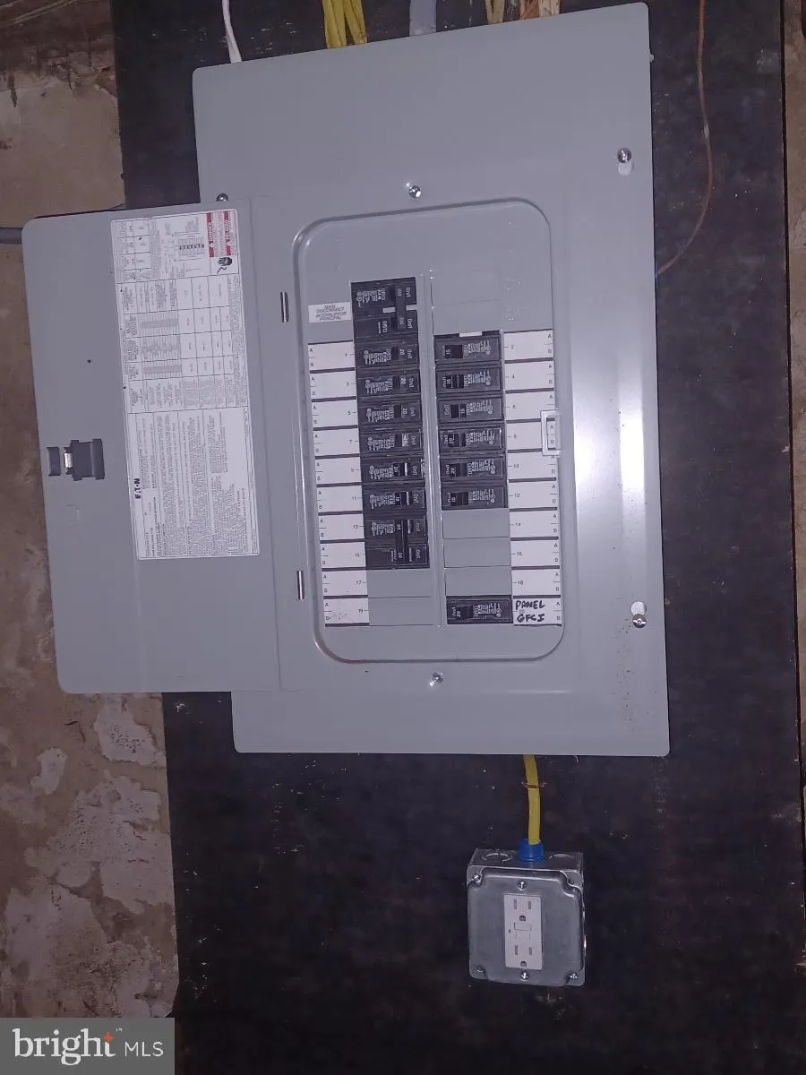 Philadelphia, Pennsylvania 19132, United States, 2 Bedrooms Bedrooms, ,1 BathroomBathrooms,Residential,Contingent,43302