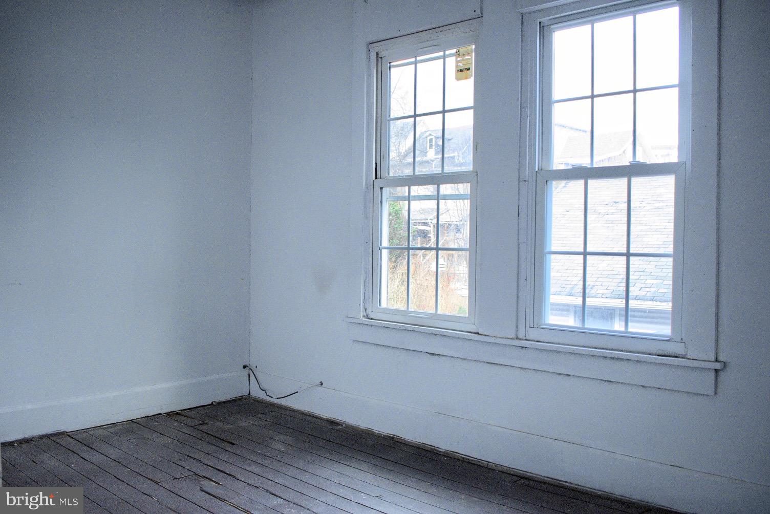 NONE AVAILABEL - Residential