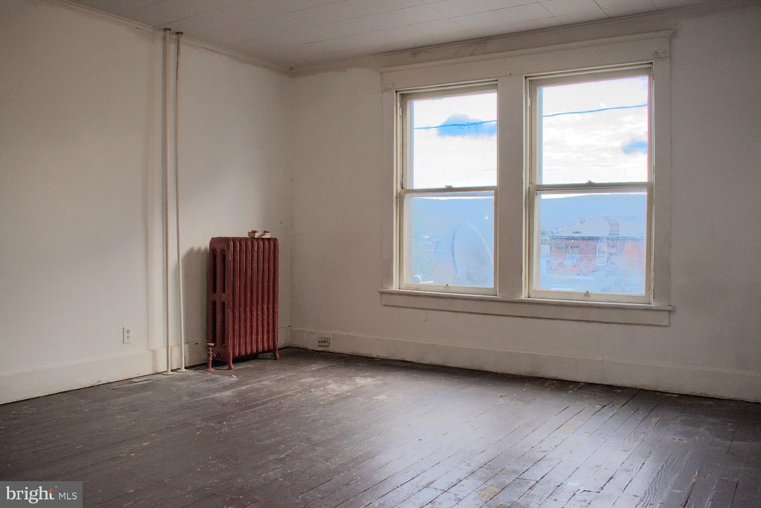 NONE AVAILABEL - Residential