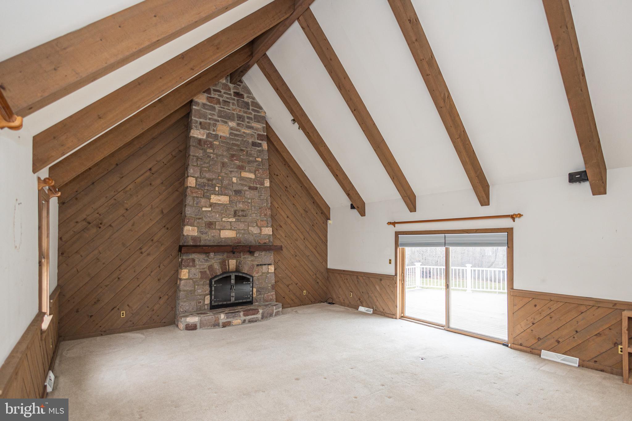 WASHINGTON MDWS - Residential