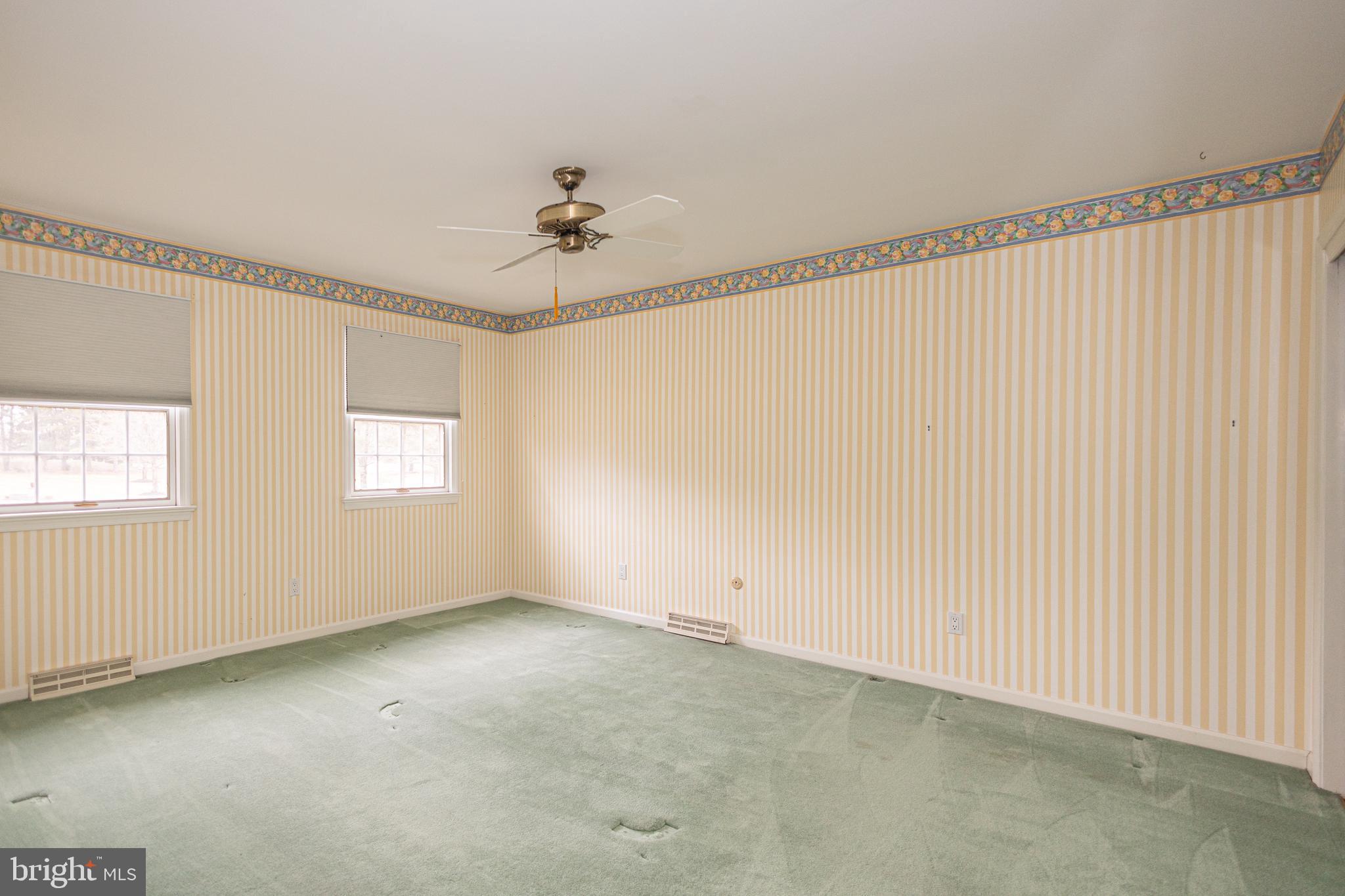 WASHINGTON MDWS - Residential