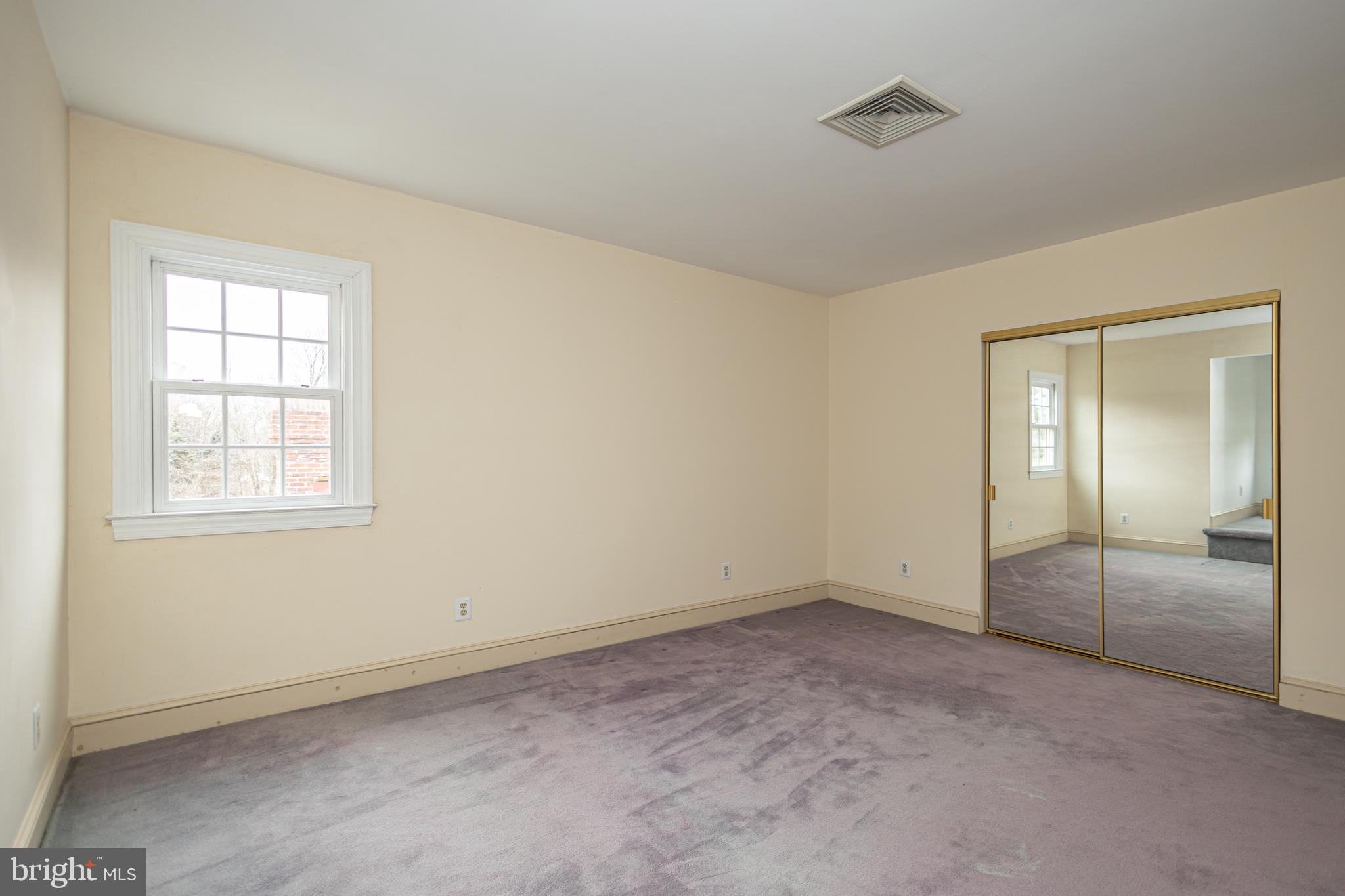 WASHINGTON MDWS - Residential