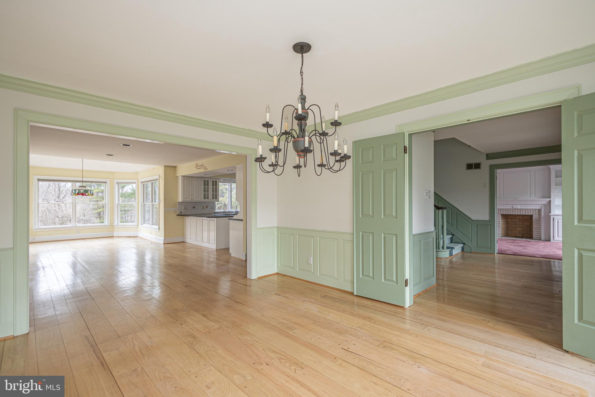 WASHINGTON MDWS - Residential