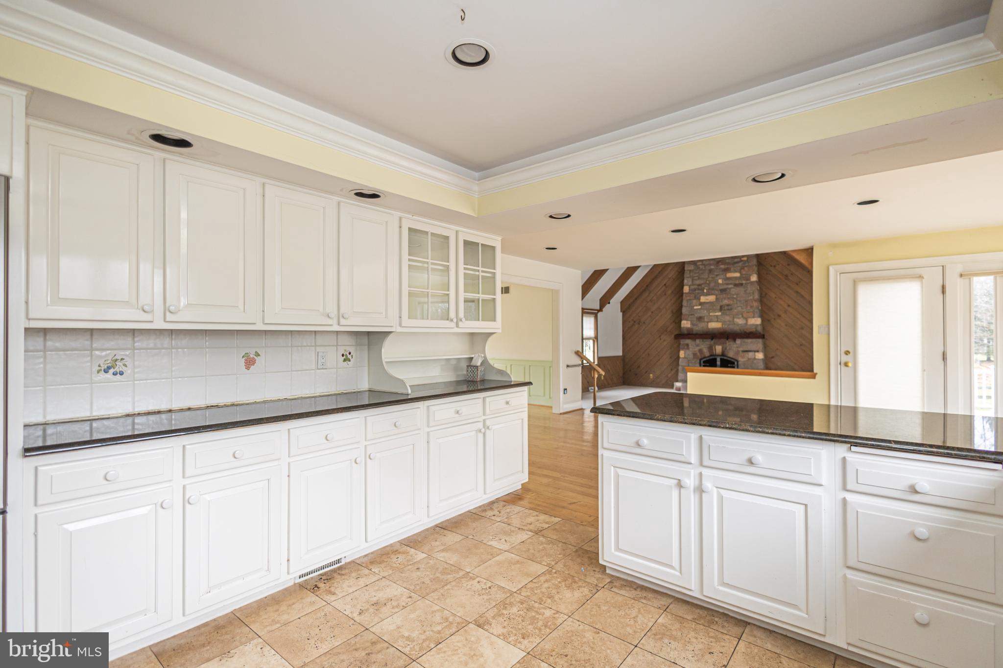 WASHINGTON MDWS - Residential